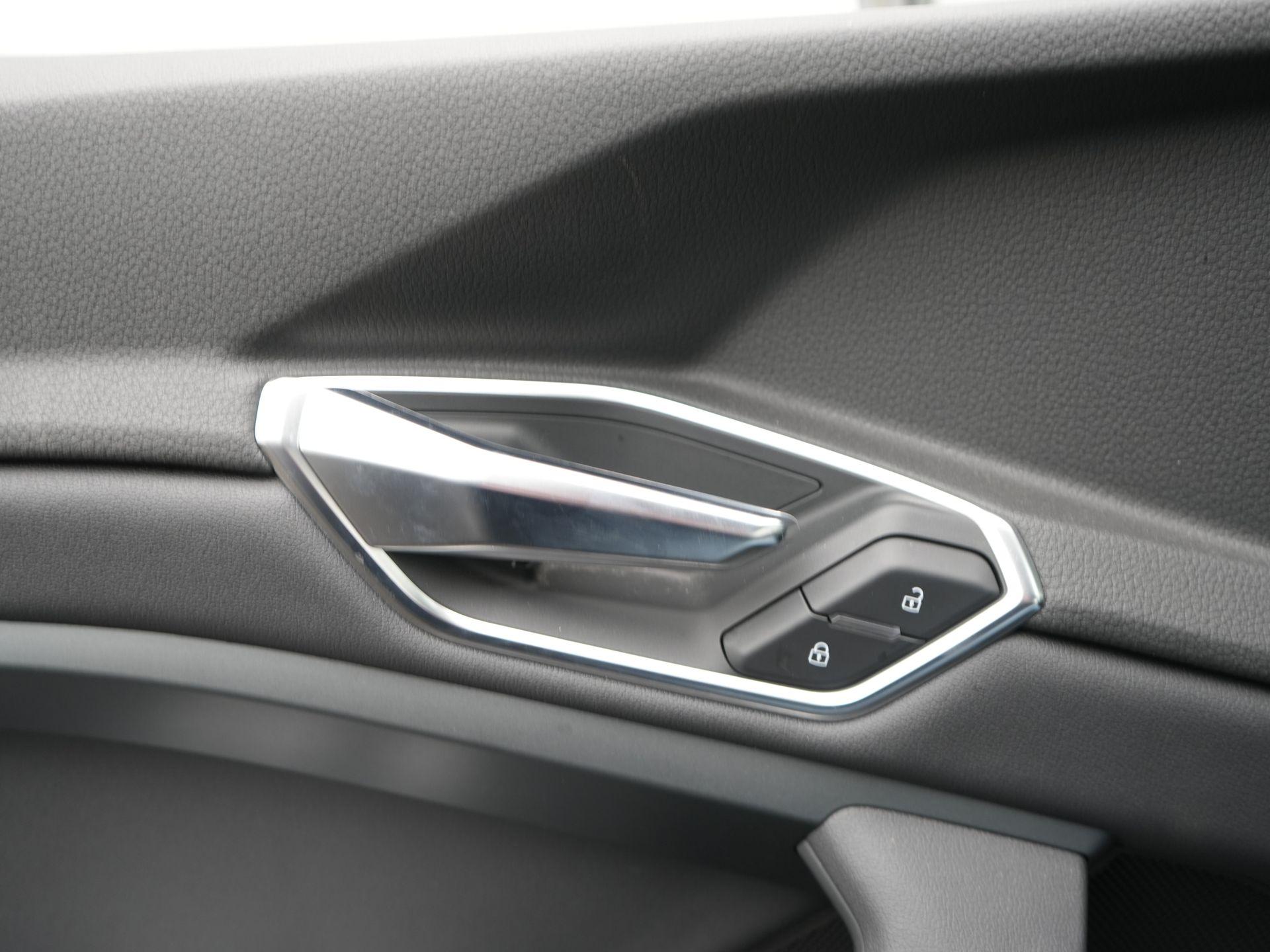 Foto van Audi E-tron