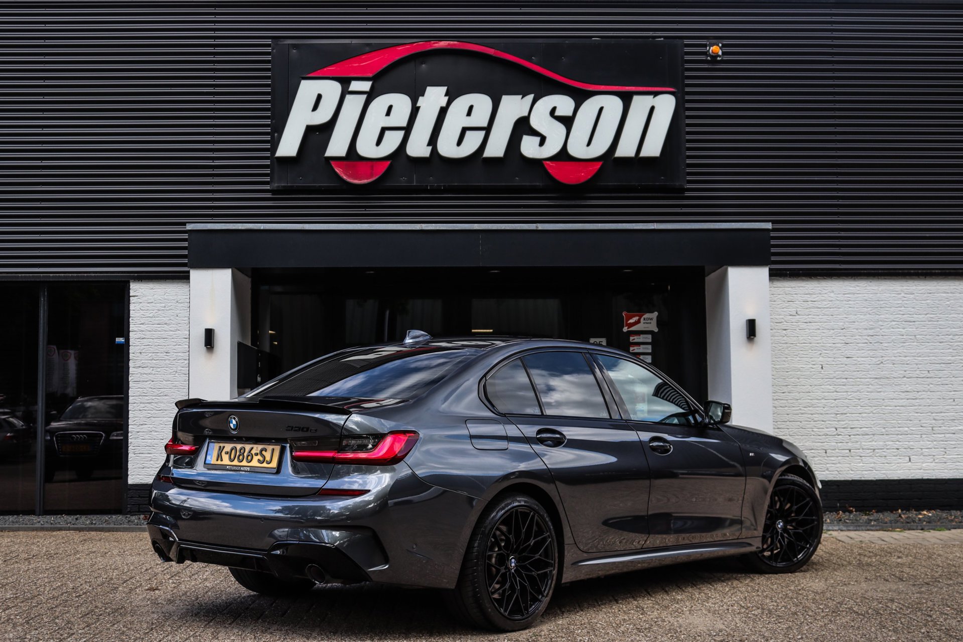 Foto van BMW 330e