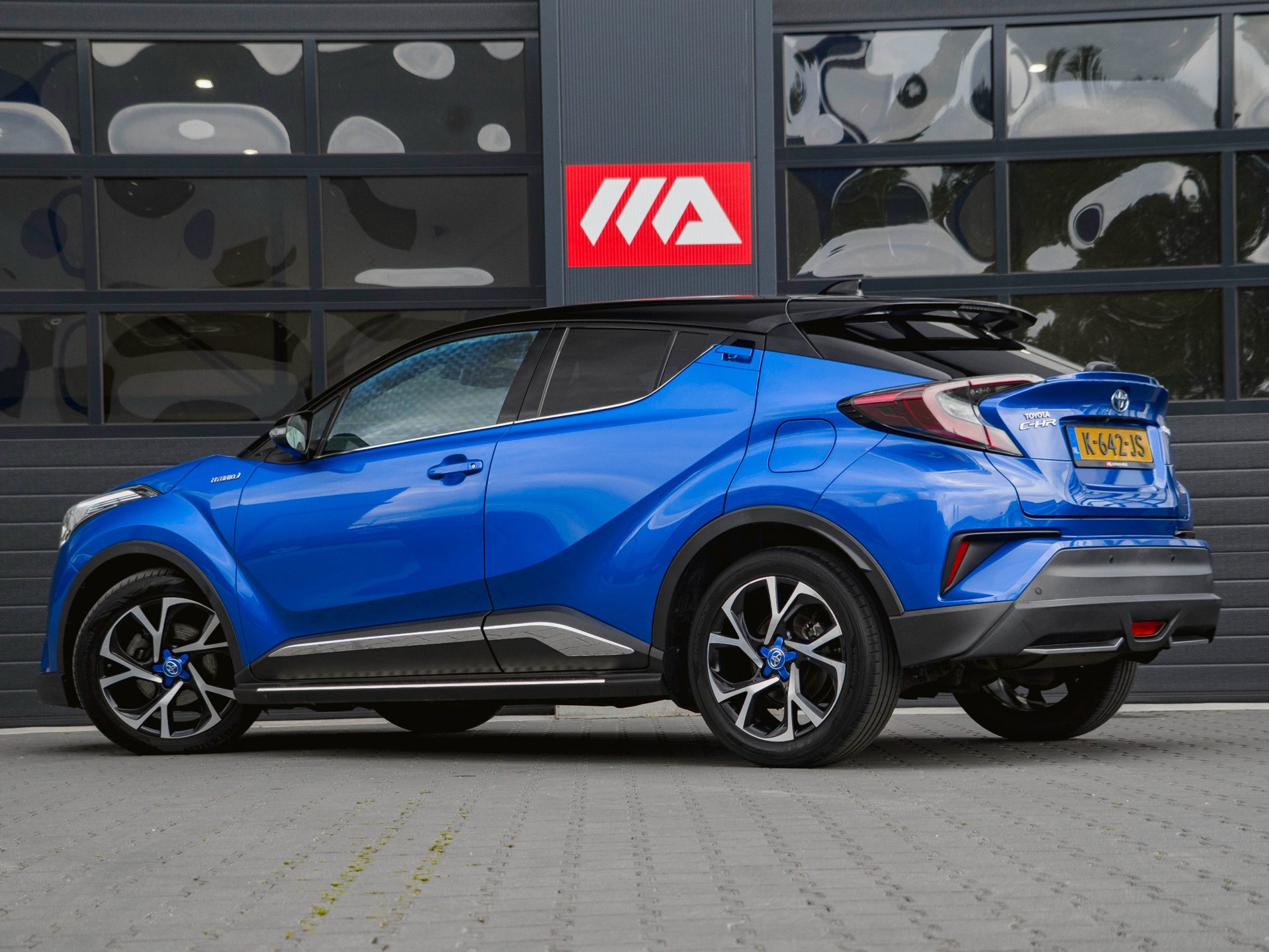 Foto van Toyota Toyota C-hr