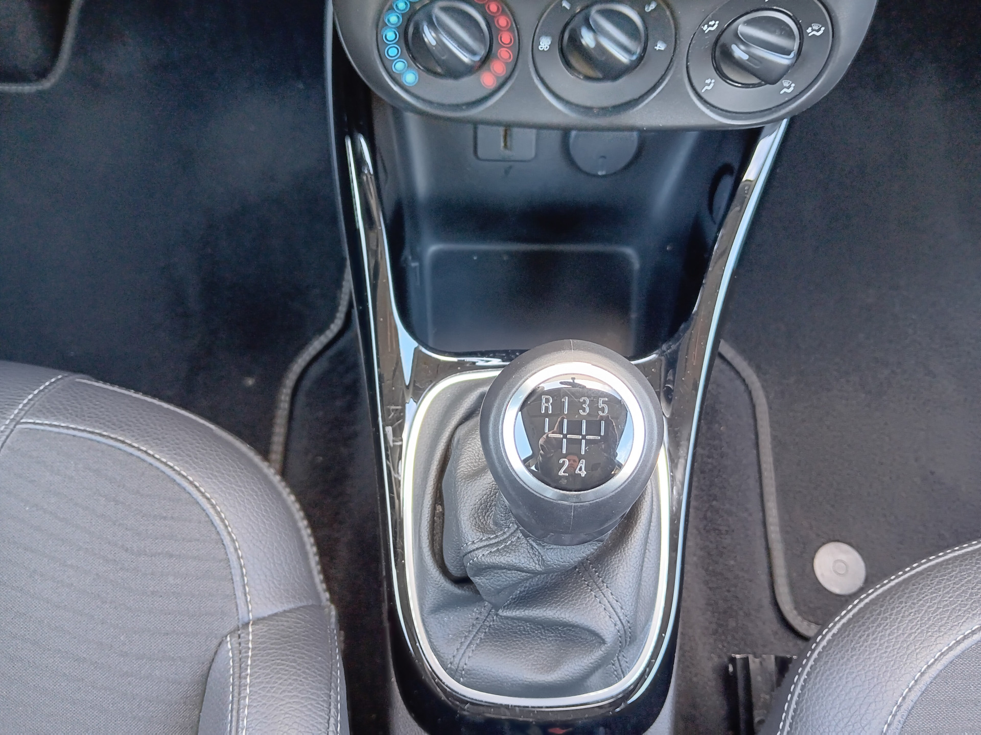 Foto van Opel Adam