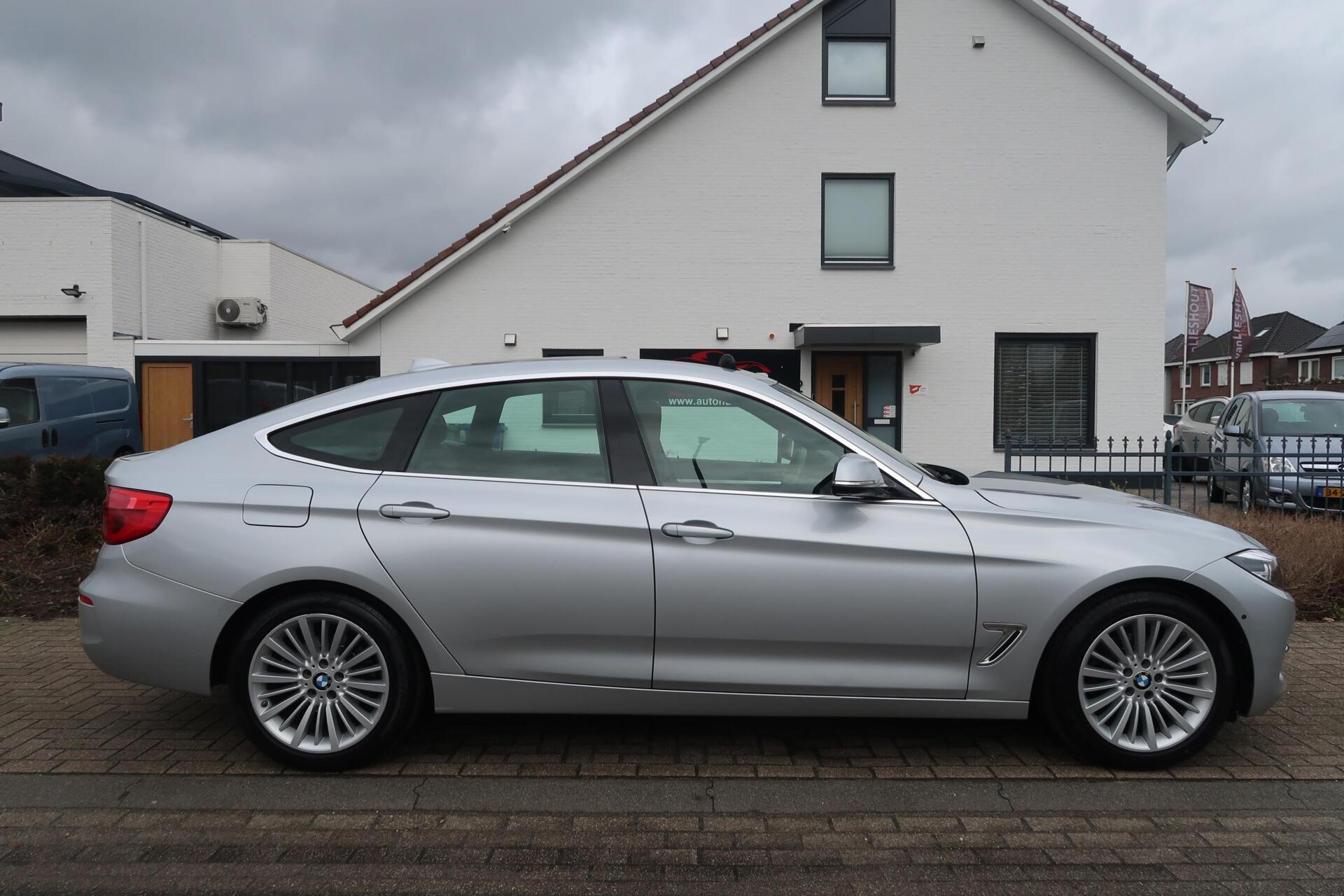 Foto van BMW 320i