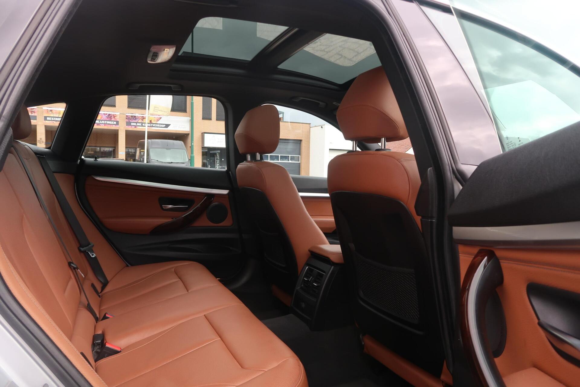 Foto van BMW 320i