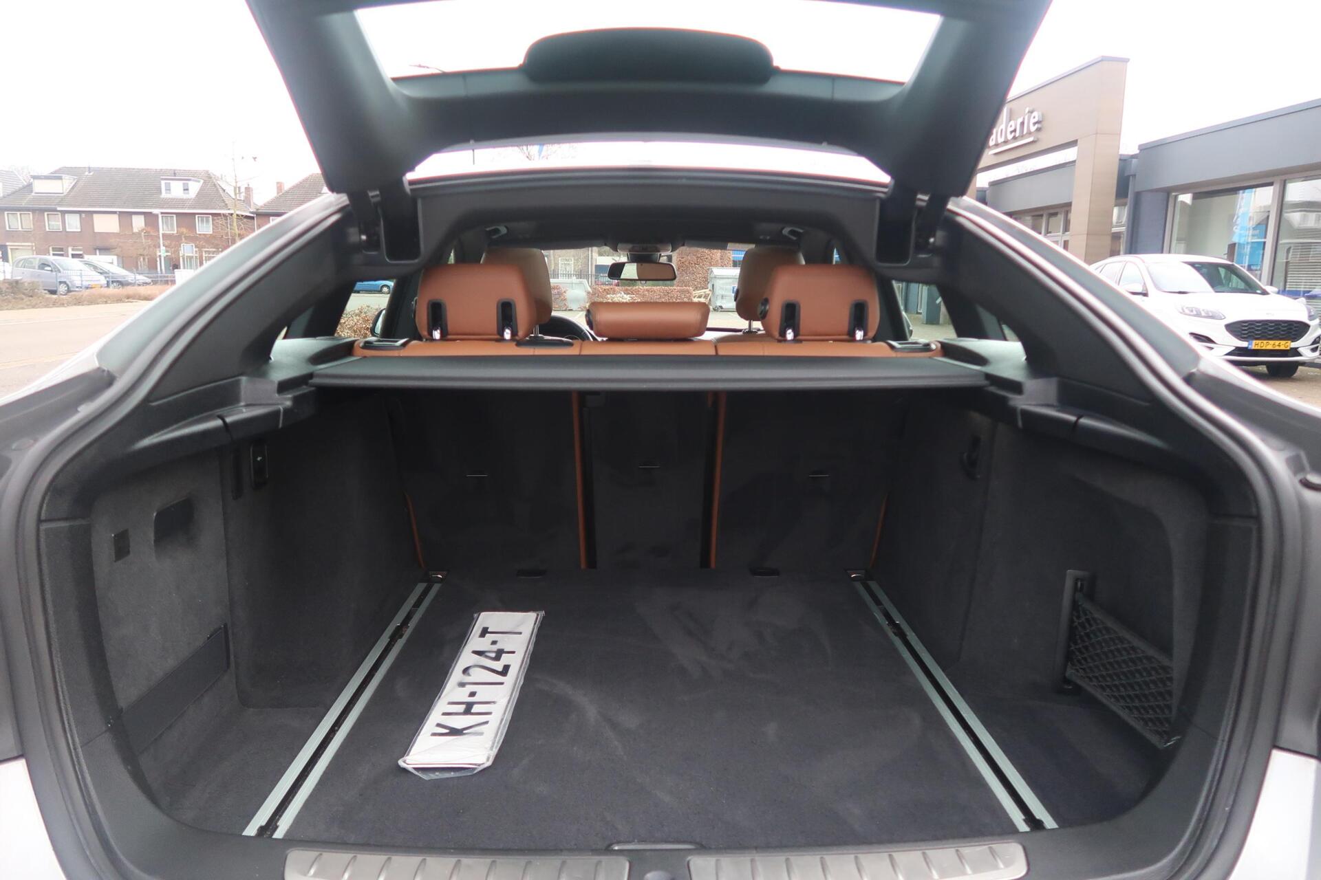 Foto van BMW 320i