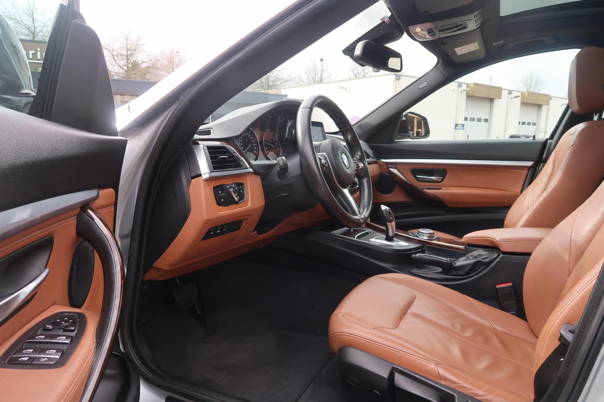 Foto van BMW 320i