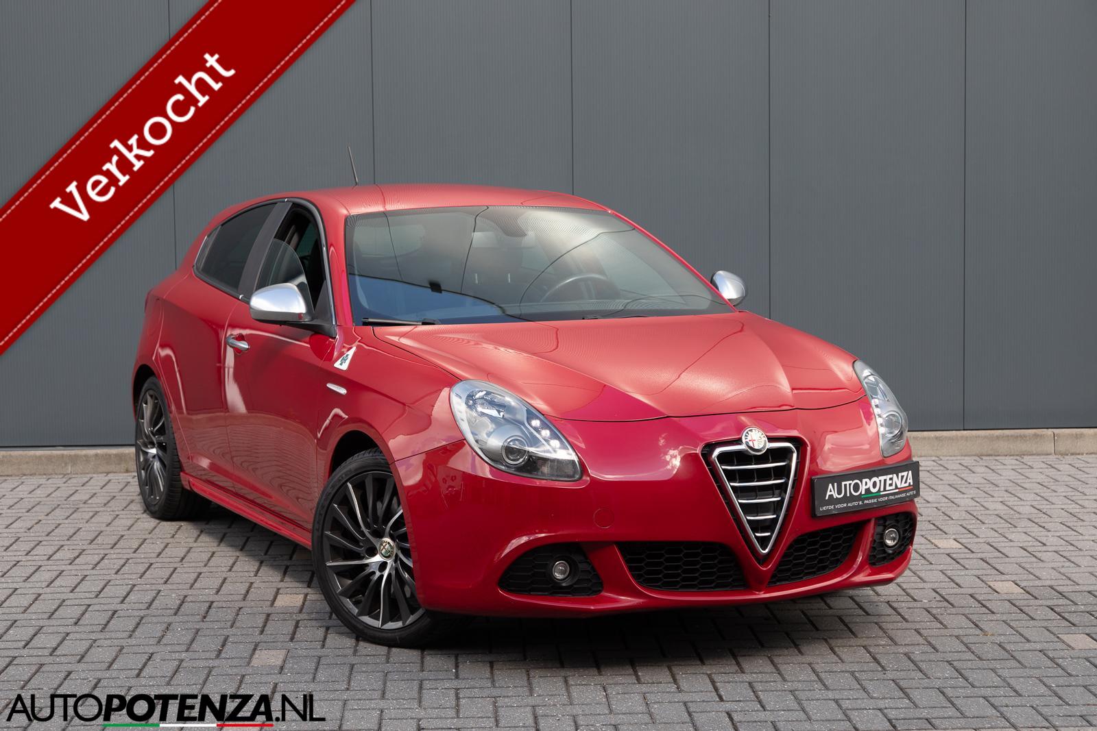 Alfa Romeo Alfa Giulietta 1.7 TBi Quadrifoglio Verde 235PK Rosso 2012 - voorkant