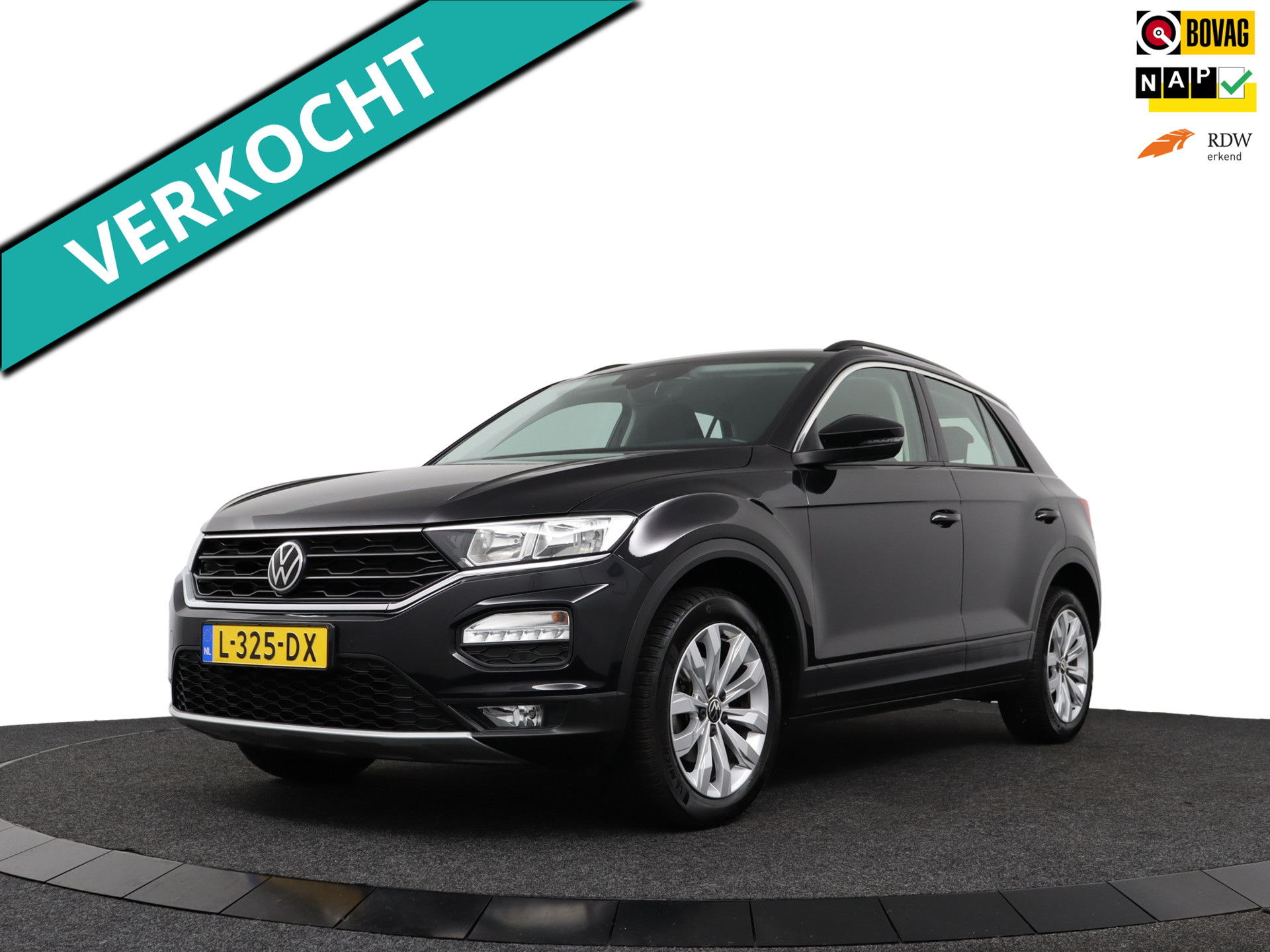Volkswagen T-roc 1.5 TSI Style 150pk Camera/Navi/17inch/Ad.Cruise 2021 - voorkant