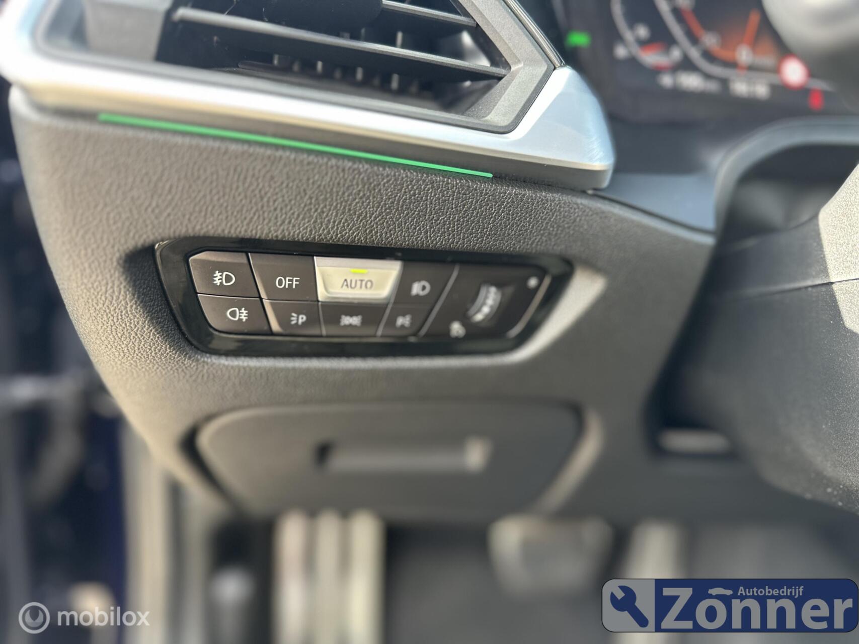 Foto van BMW 320i