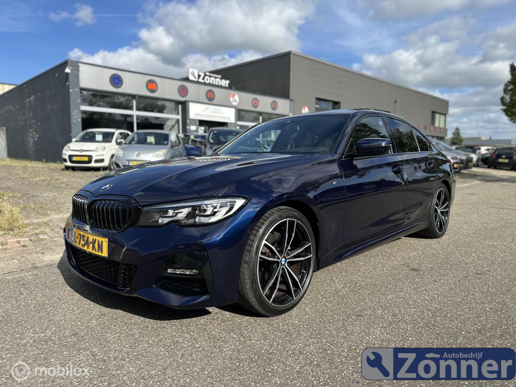Foto van BMW 320i