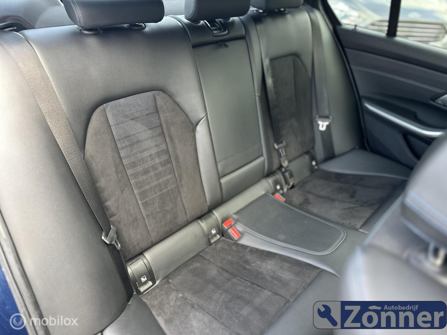 Foto van BMW 320i