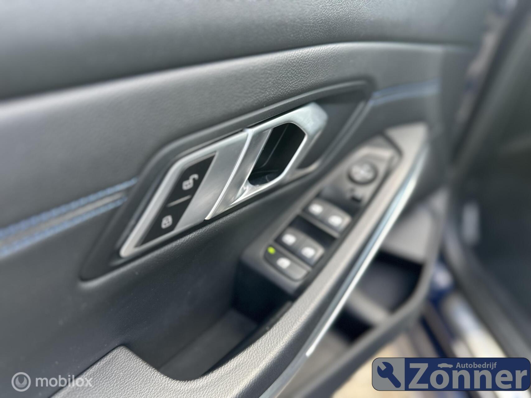 Foto van BMW 320i
