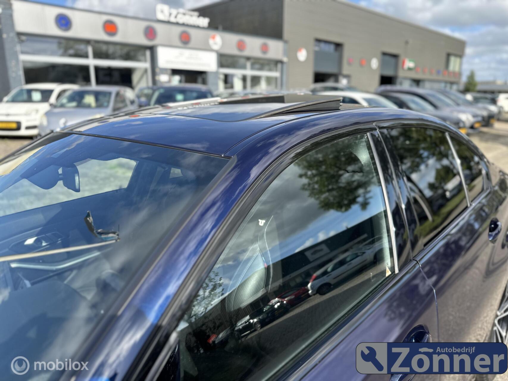 Foto van BMW 320i