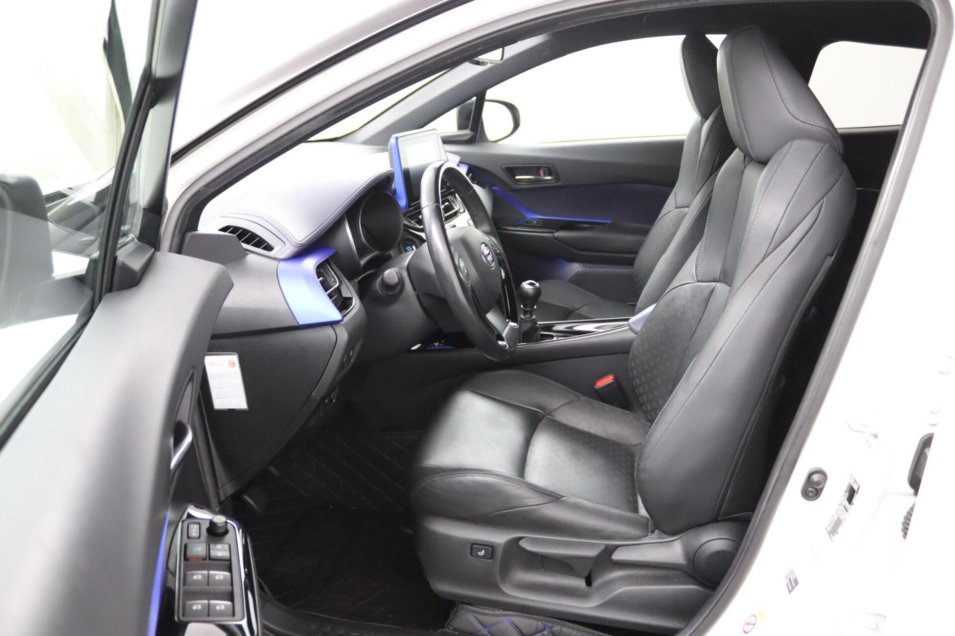 Foto van Toyota Toyota C-hr