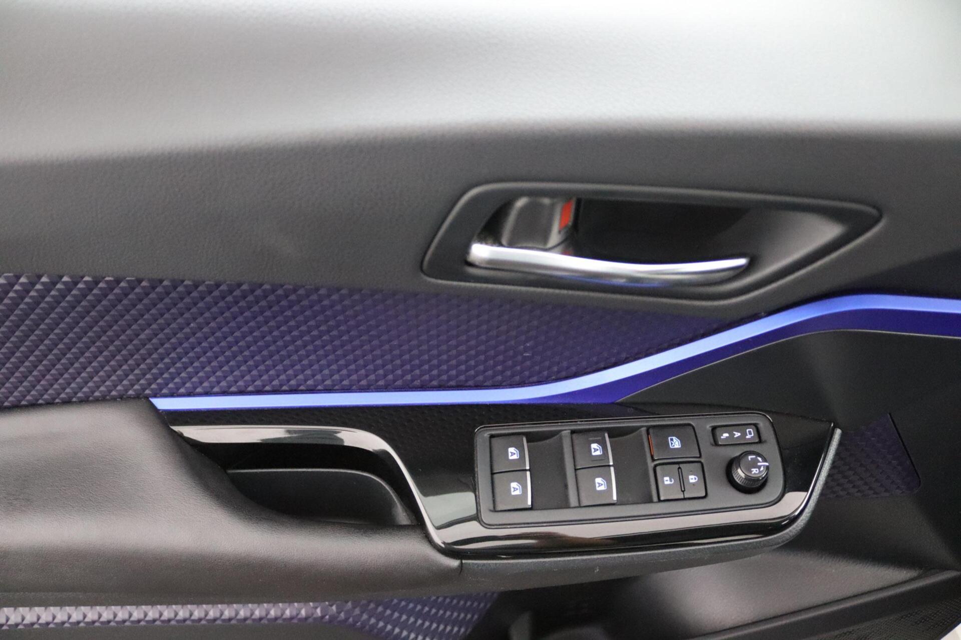 Foto van Toyota Toyota C-hr