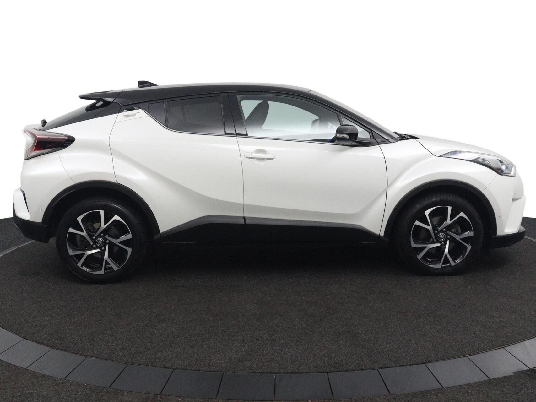 Foto van Toyota Toyota C-hr