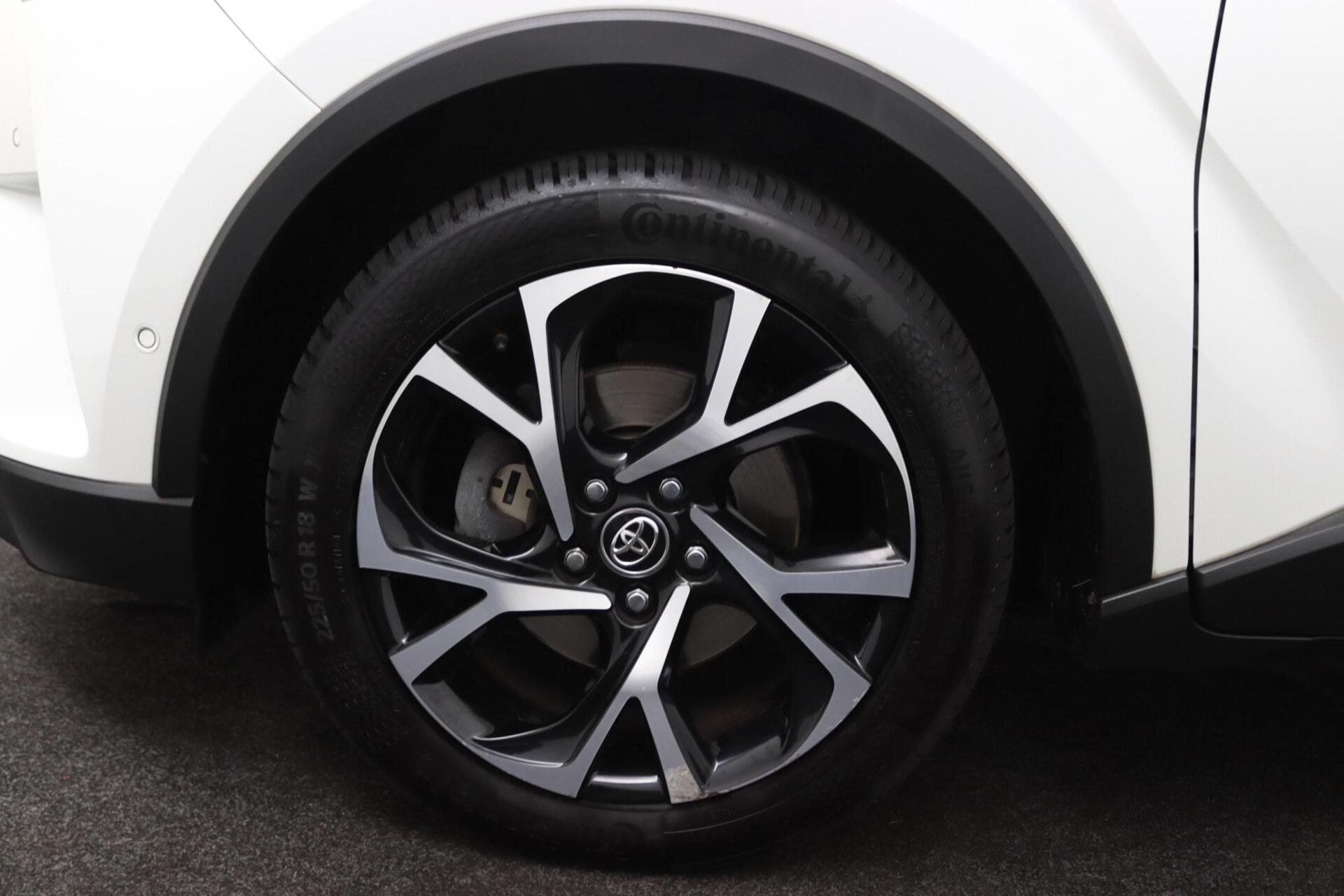 Foto van Toyota Toyota C-hr