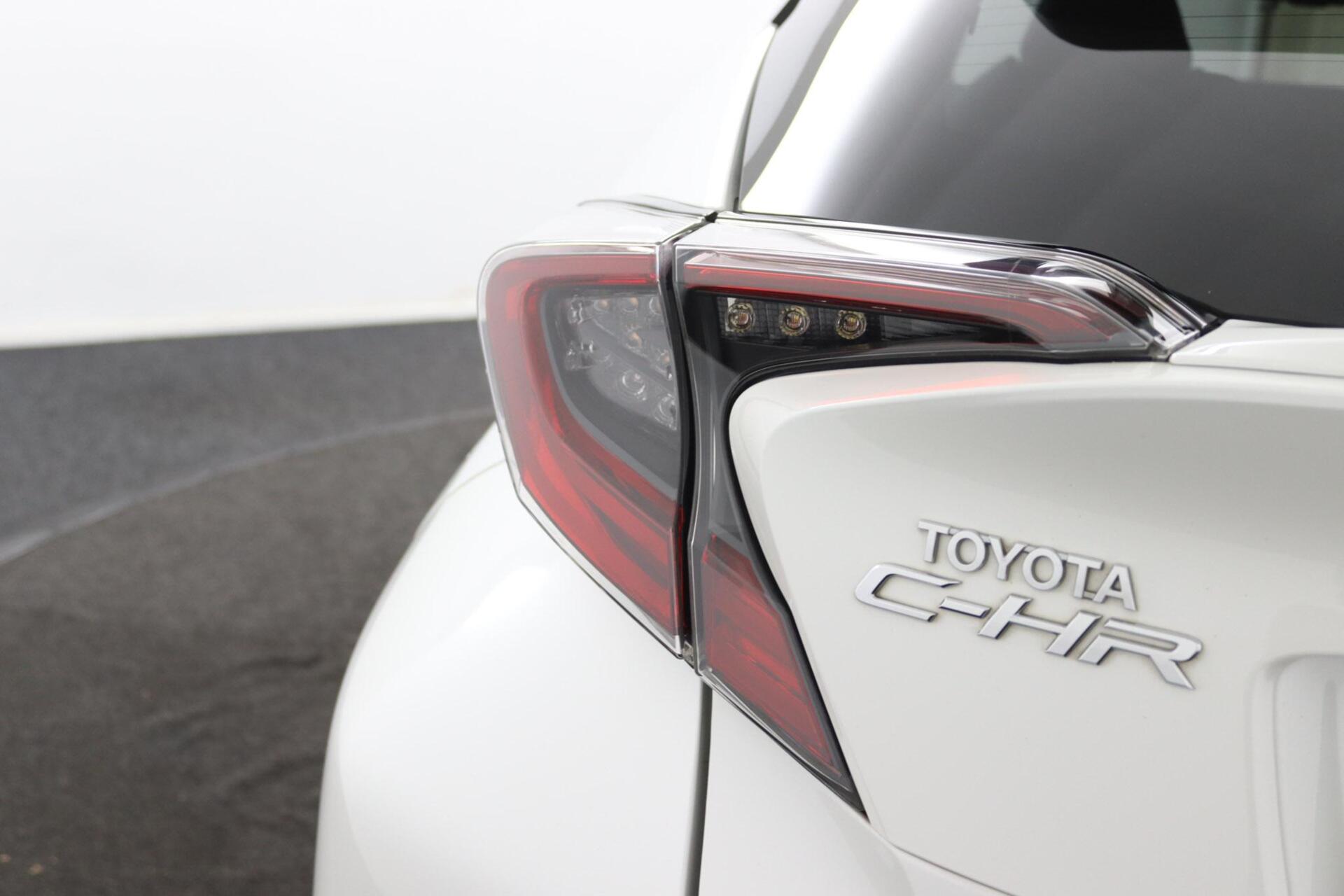 Foto van Toyota Toyota C-hr