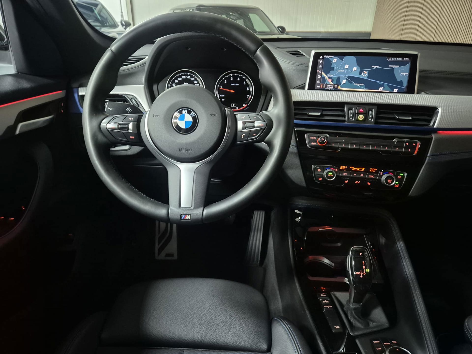 Foto van BMW X1 Xdrive20i