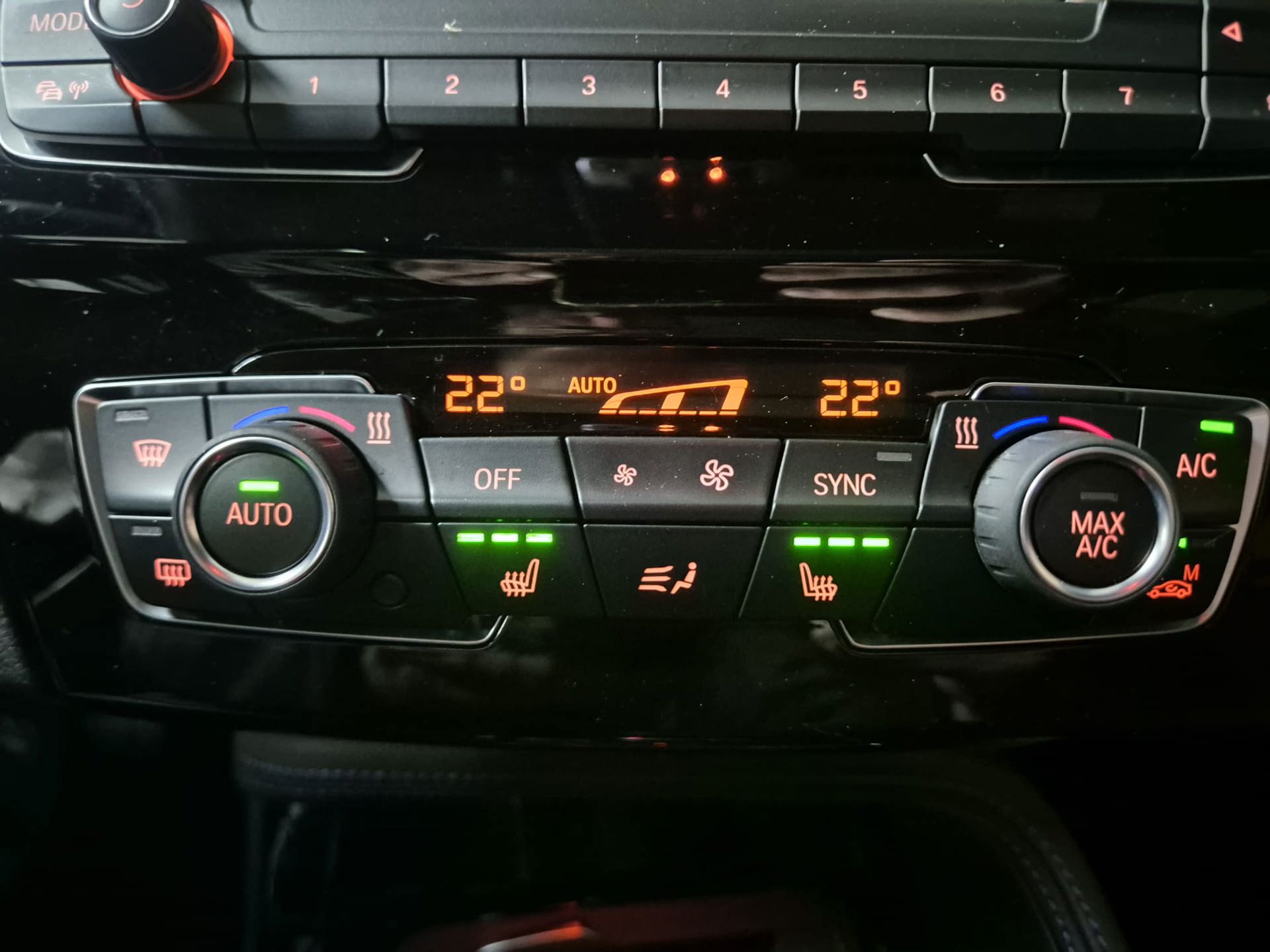 Foto van BMW X1 Xdrive20i