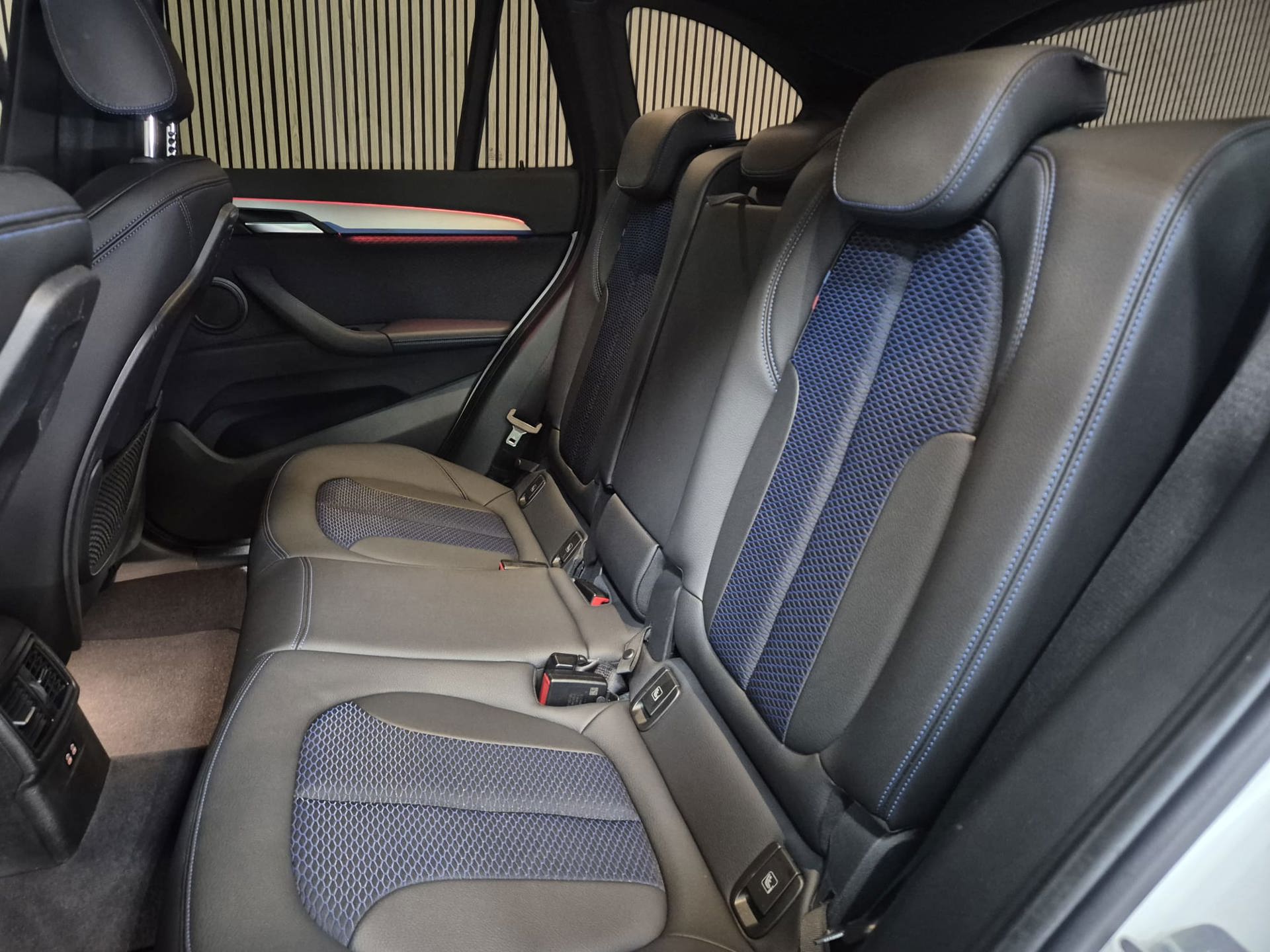 Foto van BMW X1 Xdrive20i