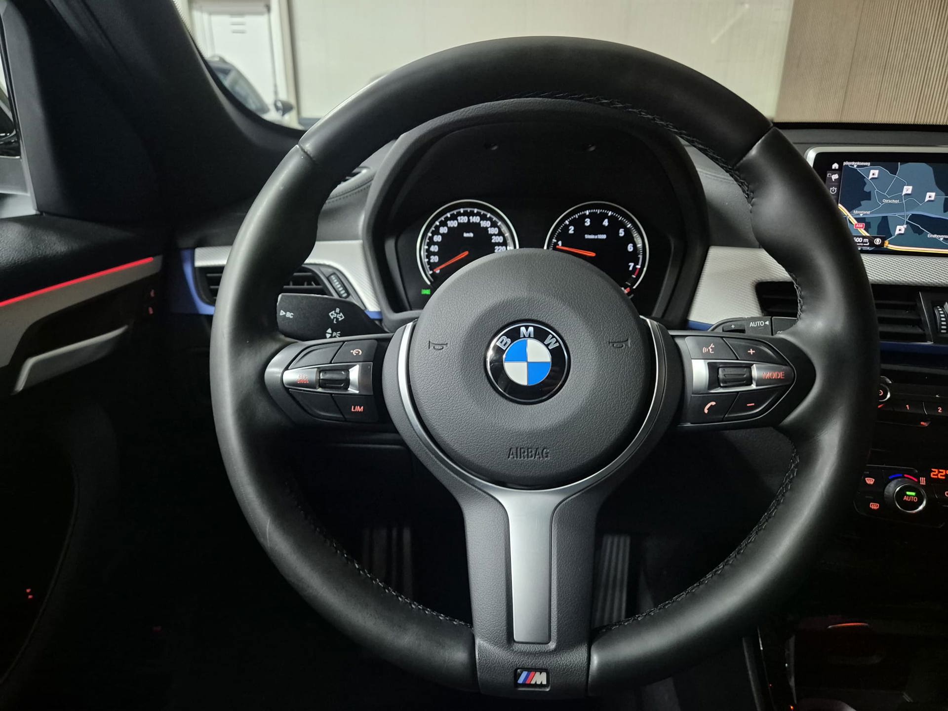 Foto van BMW X1 Xdrive20i