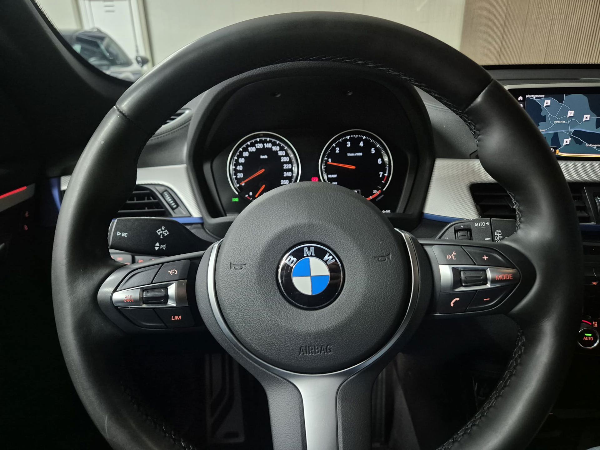 Foto van BMW X1 Xdrive20i