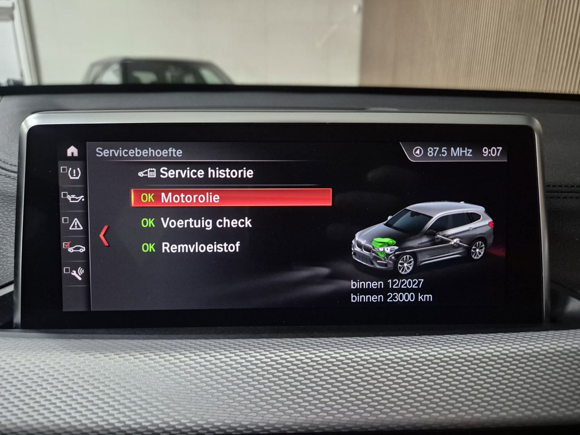 Foto van BMW X1 Xdrive20i
