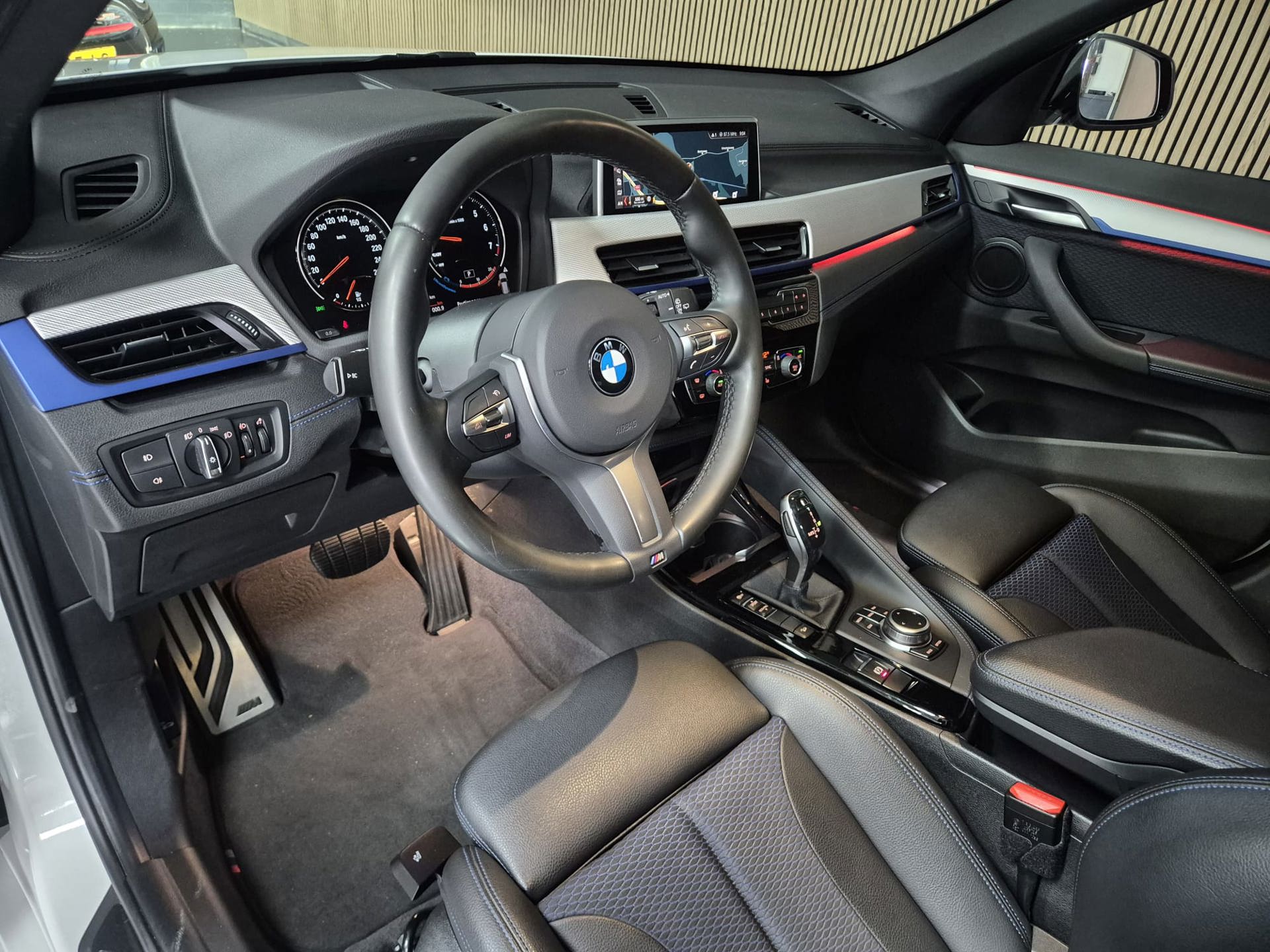 Foto van BMW X1 Xdrive20i