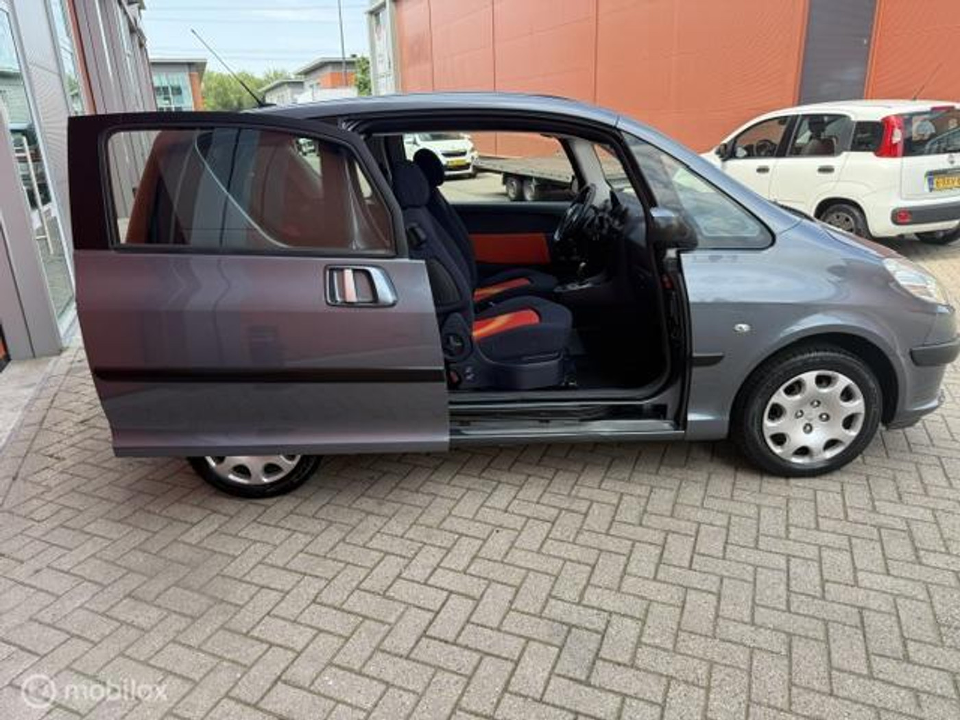 Foto van Peugeot 1007
