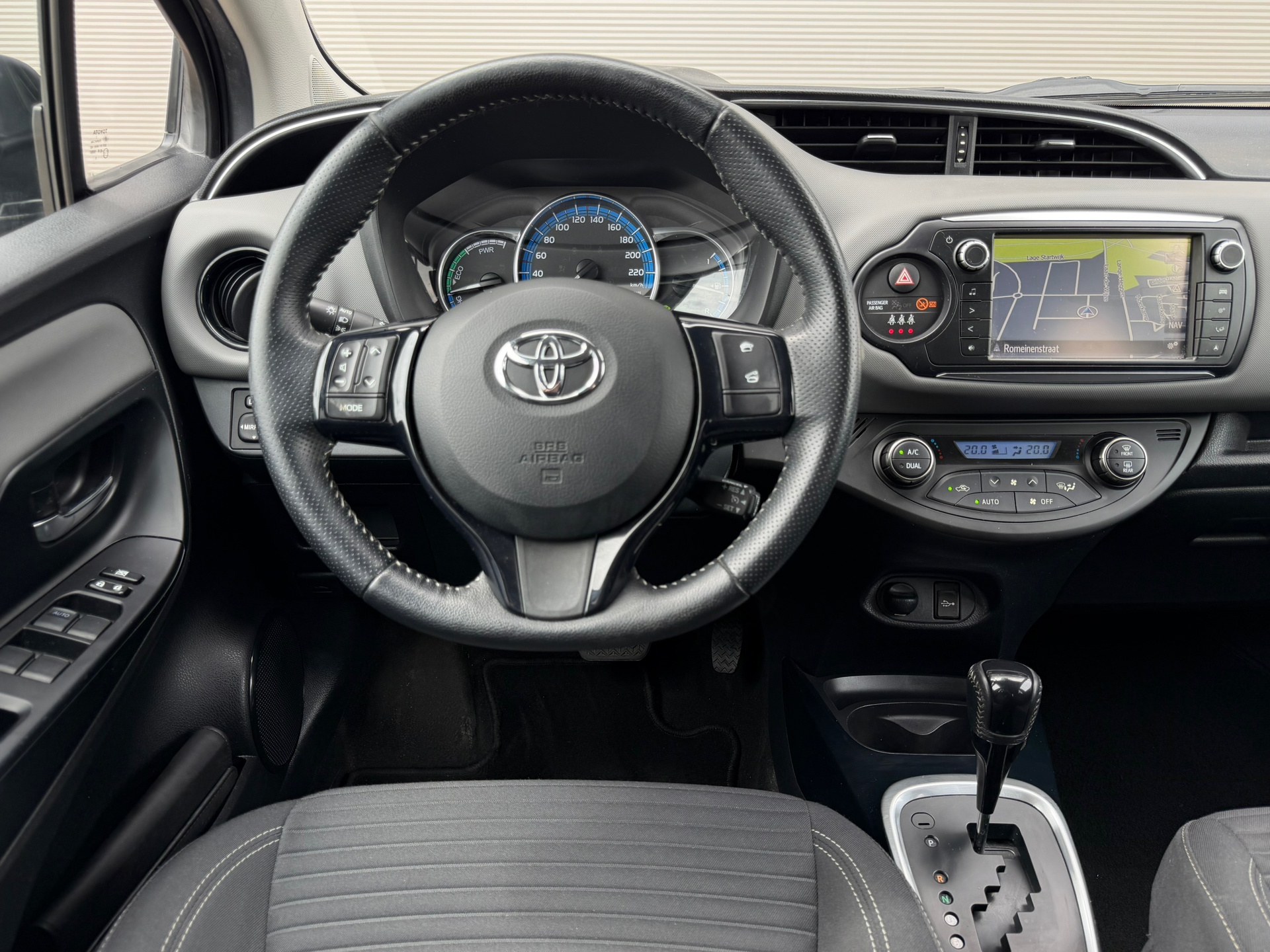 Foto van Toyota Toyota Yaris Hybrid