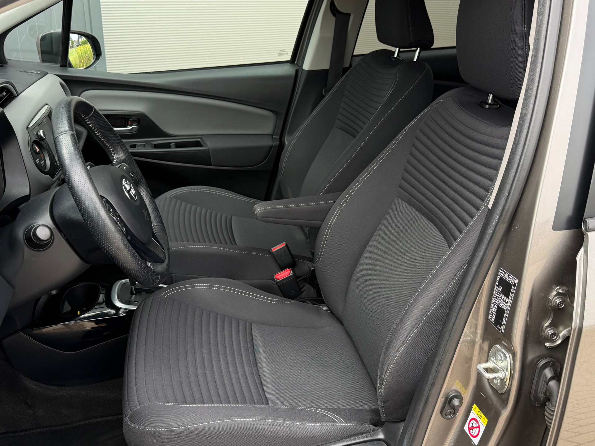 Foto van Toyota Toyota Yaris Hybrid
