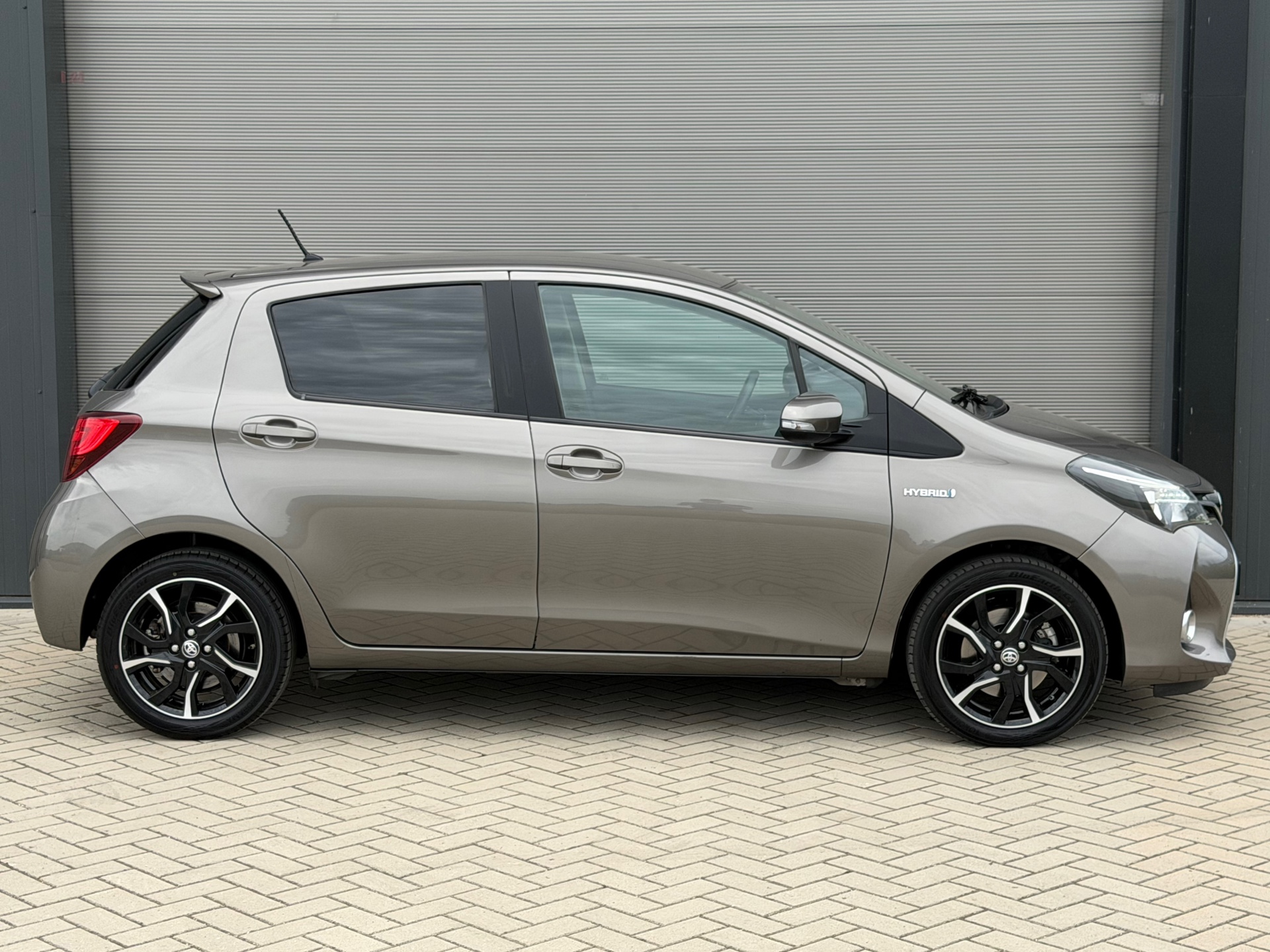 Foto van Toyota Toyota Yaris Hybrid