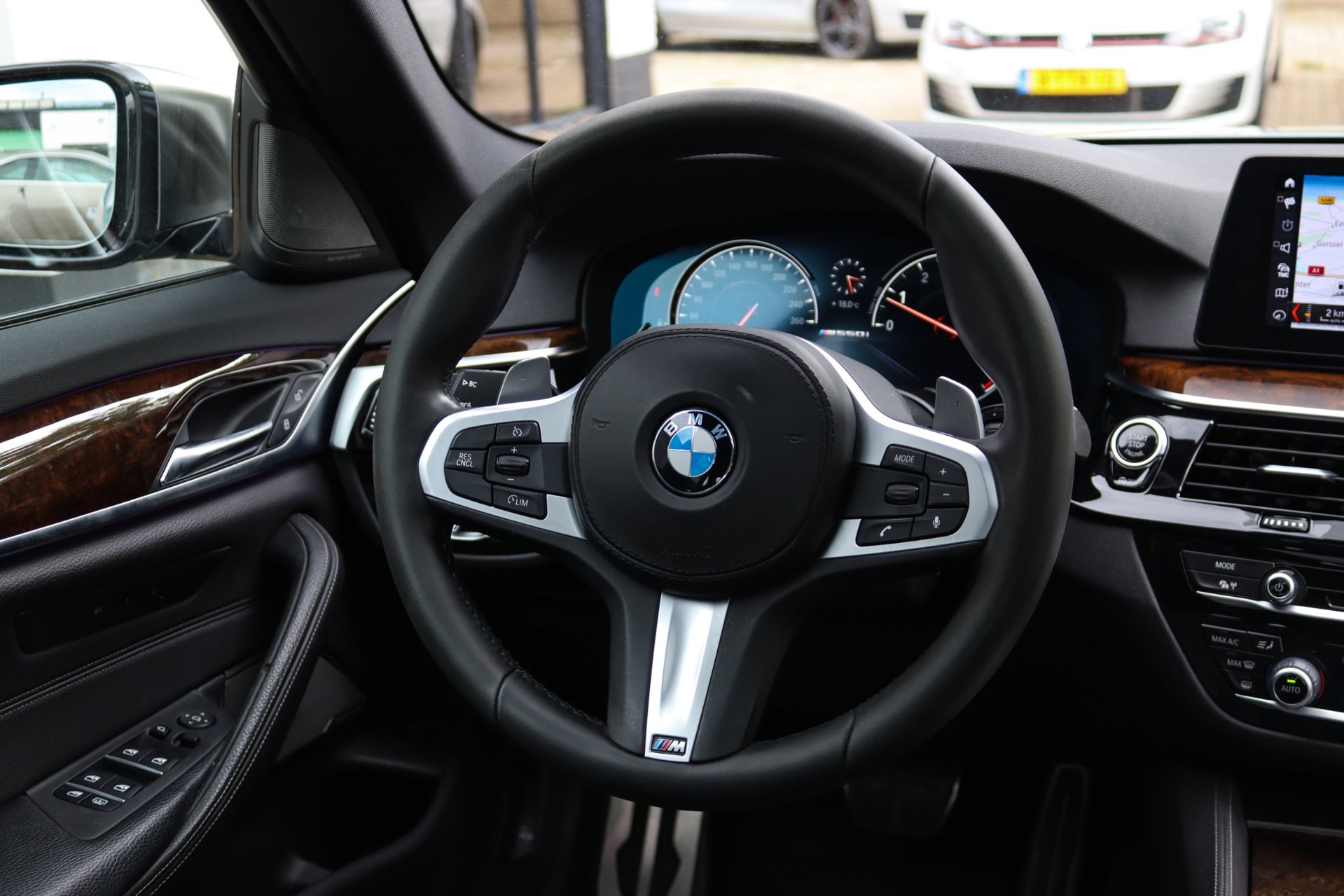 Foto van BMW M550i xDrive