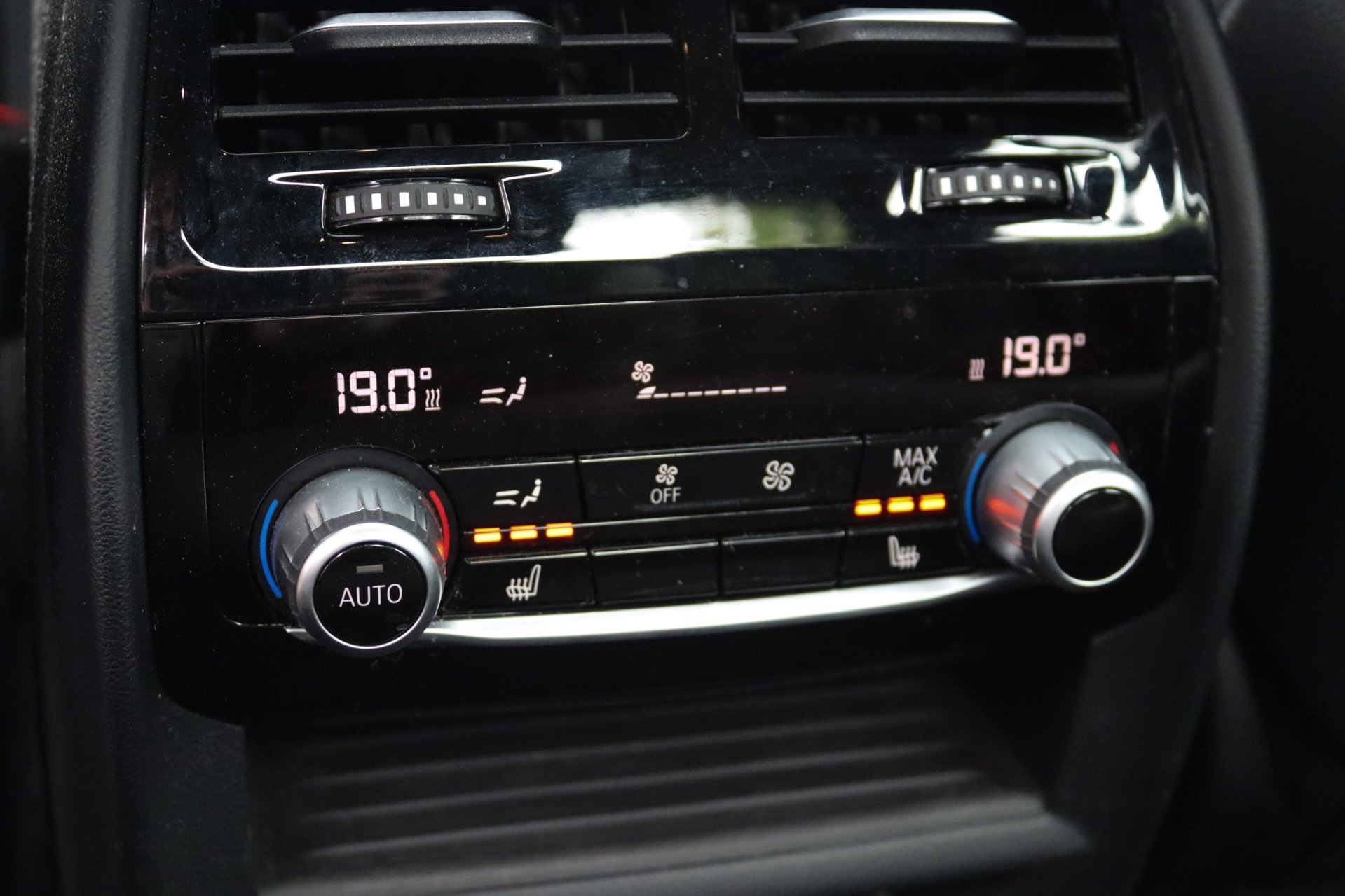 Foto van BMW M550i xDrive