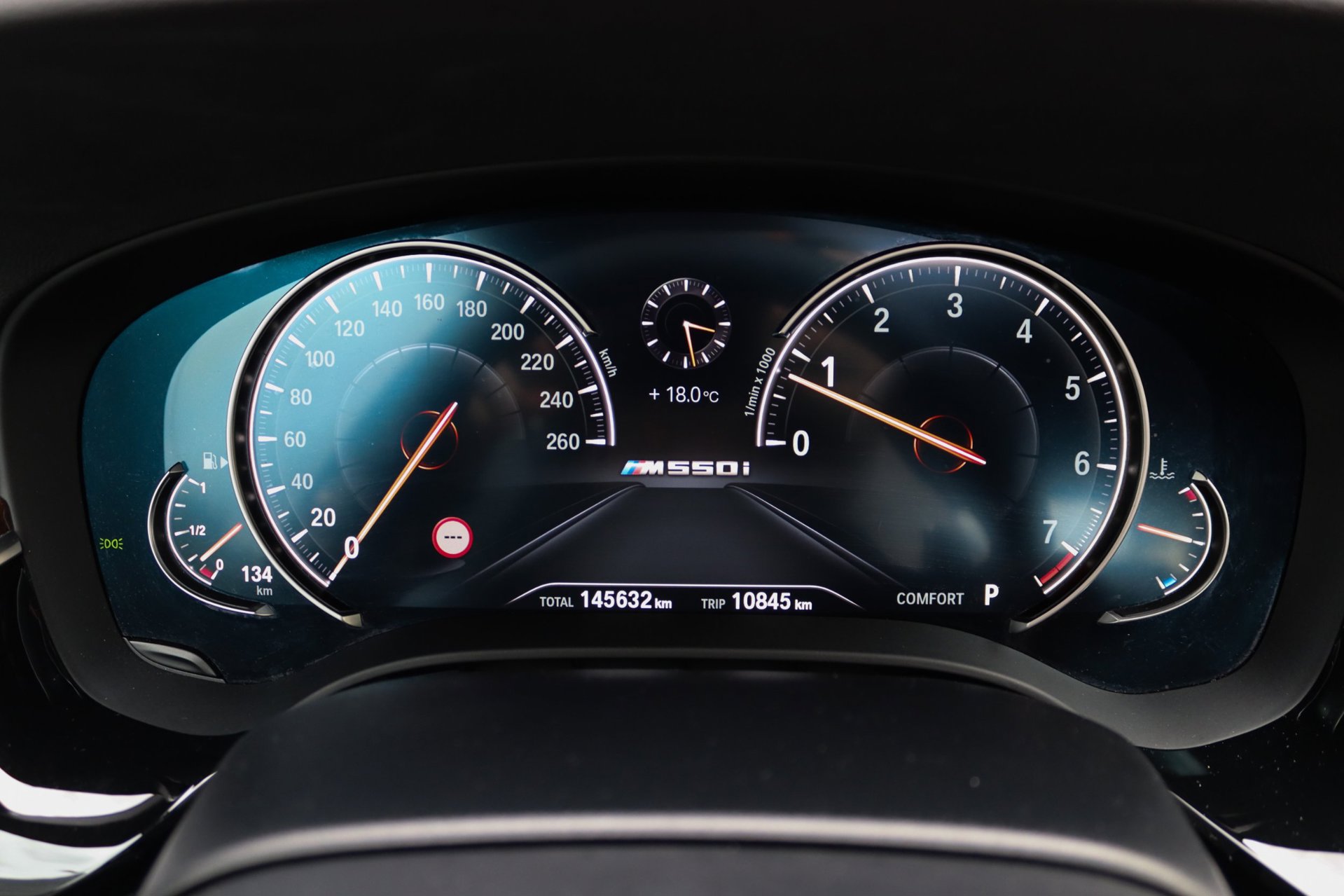 Foto van BMW M550i xDrive