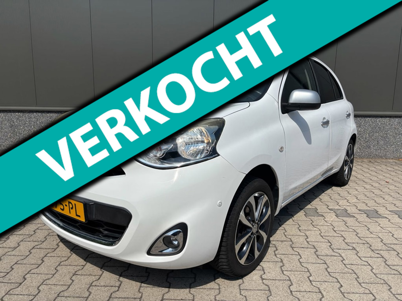 Nissan Nissan Micra 1.2 Connect Edition N-TEC | Airco | Navigatie | Stoelverwarming 2017 - voorkant