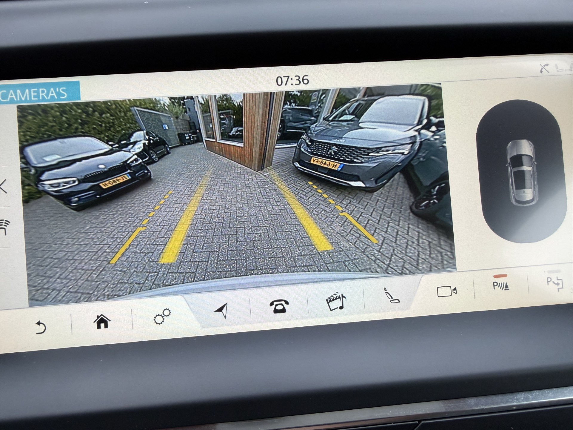 Foto van Jaguar E-pace