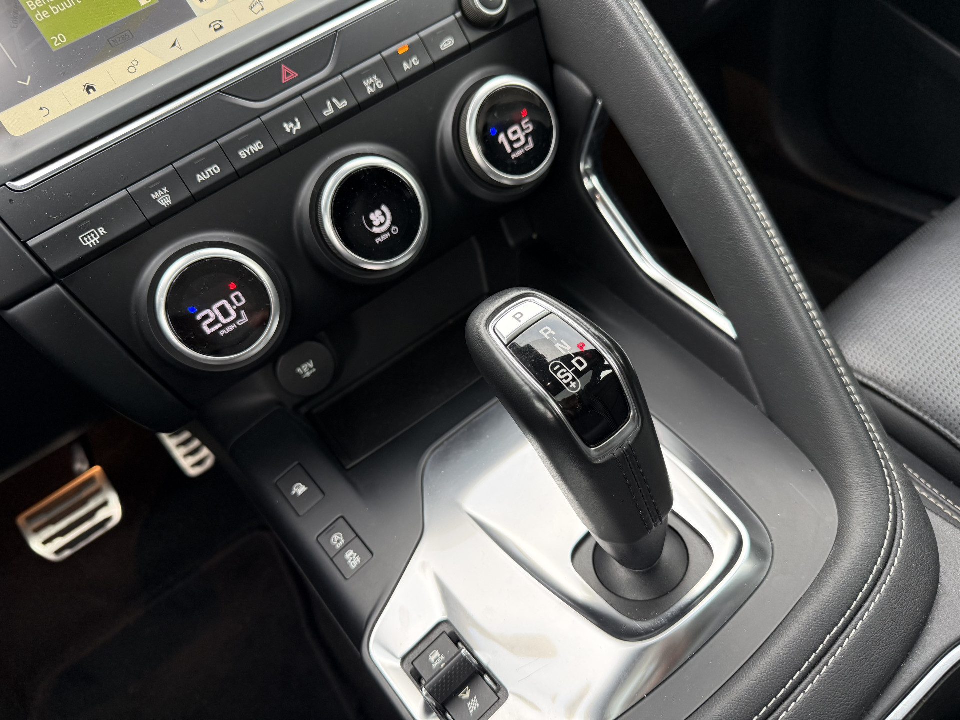 Foto van Jaguar E-pace