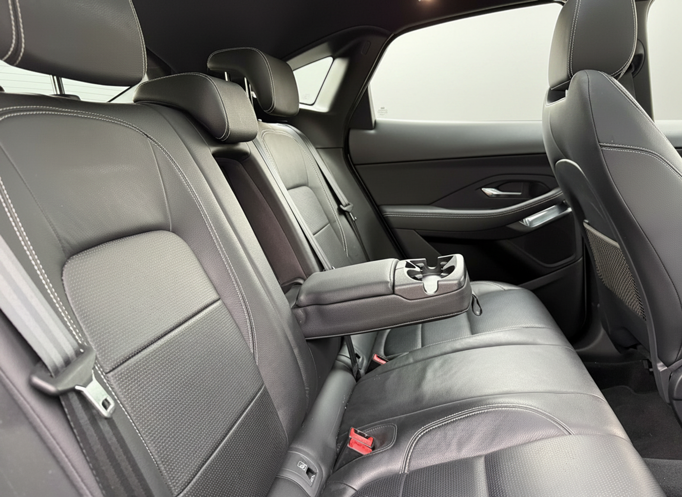 Foto van Jaguar E-pace