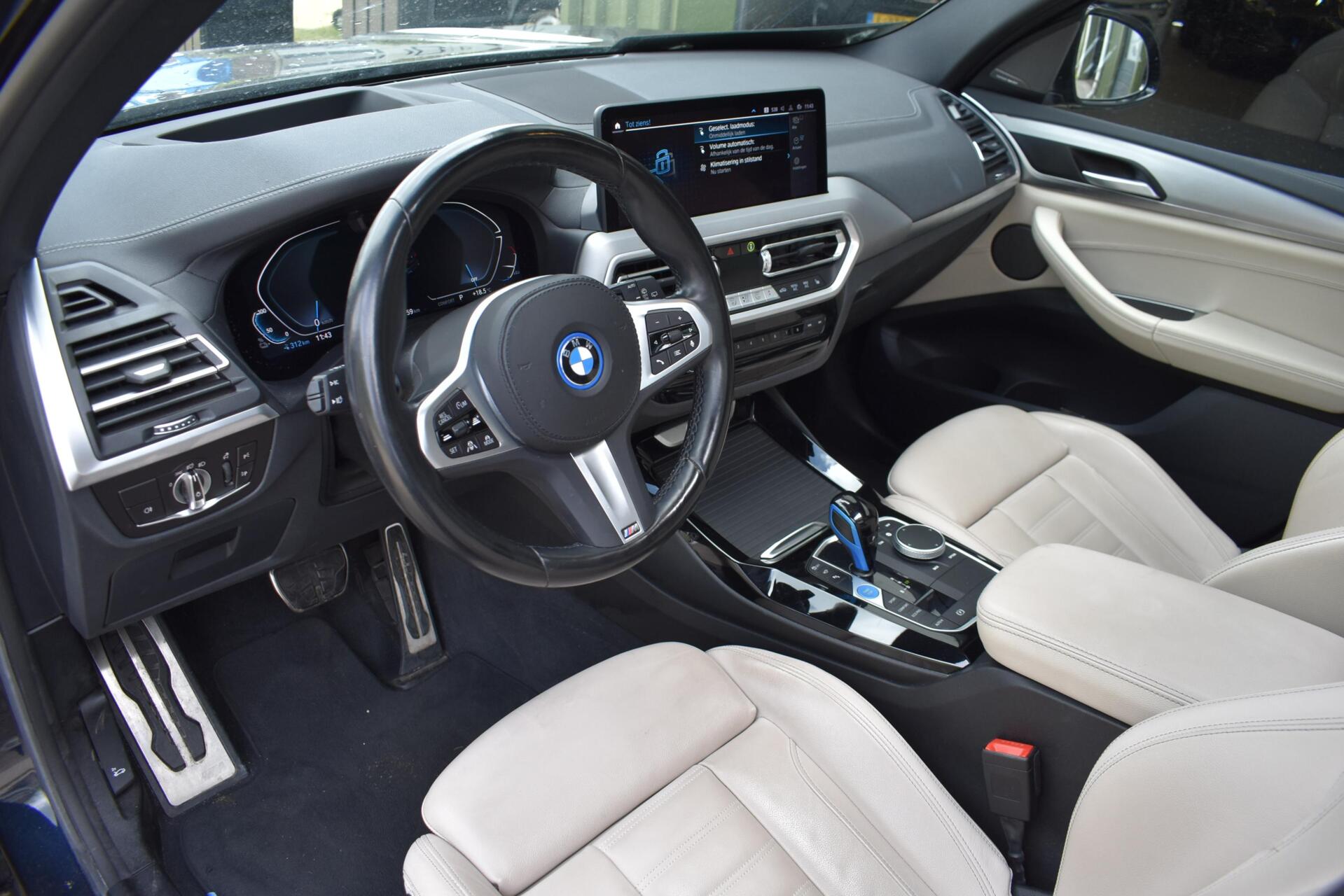 Foto van BMW Ix3