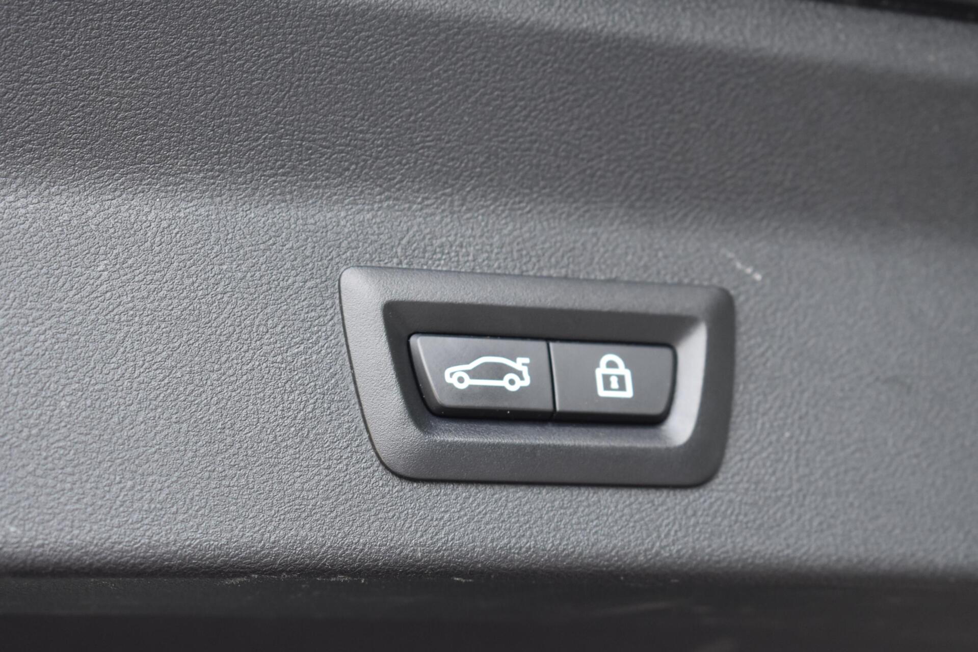Foto van BMW Ix3