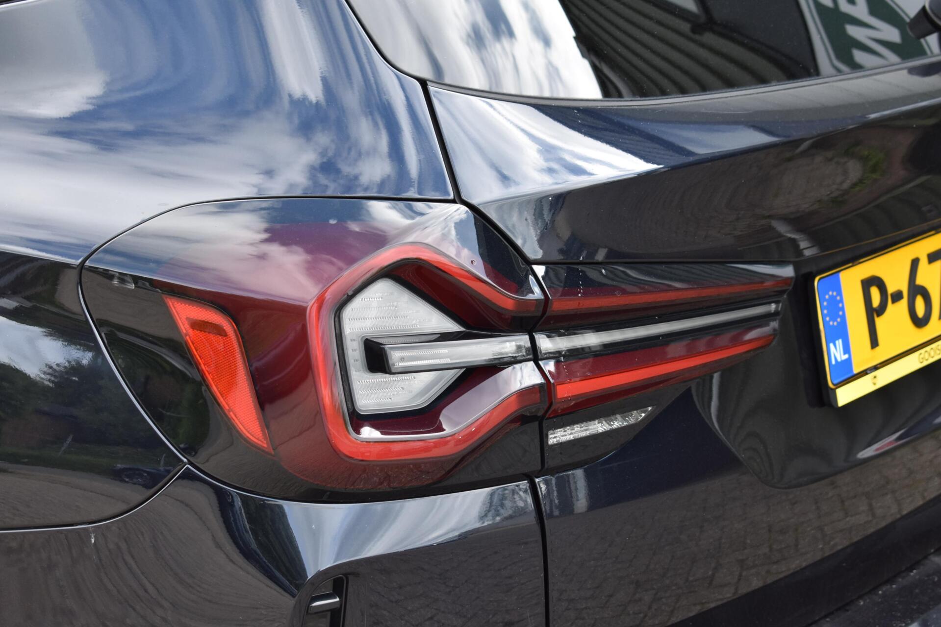 Foto van BMW Ix3