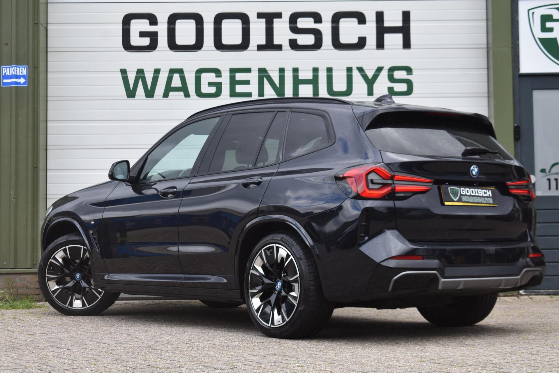 Foto van BMW Ix3