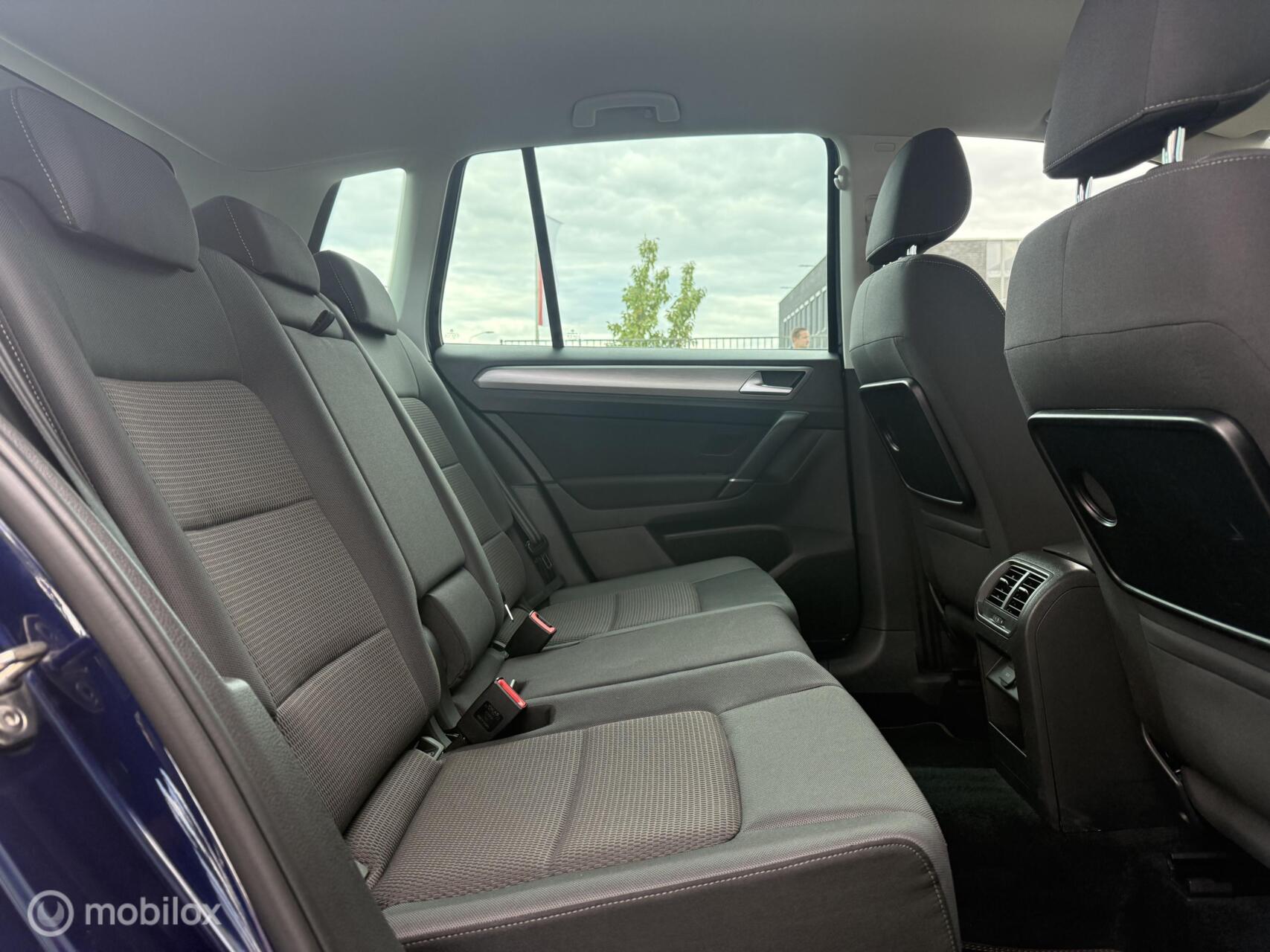 Foto van Volkswagen Golf Sportsvan