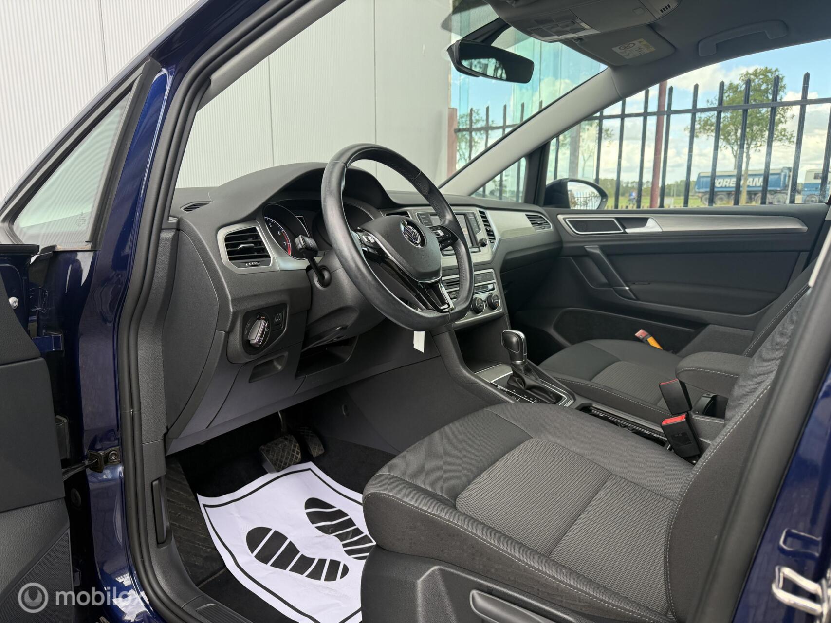 Foto van Volkswagen Golf Sportsvan