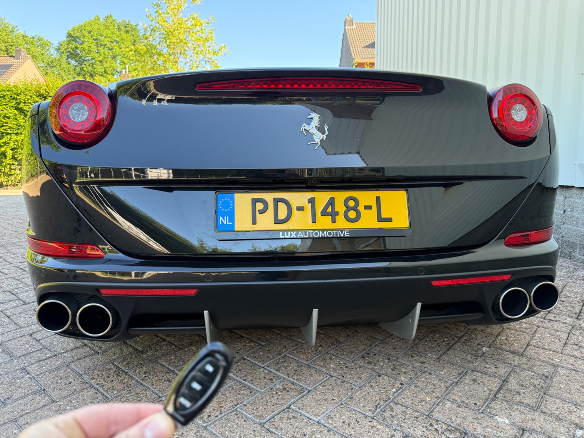 Foto van Ferrari California