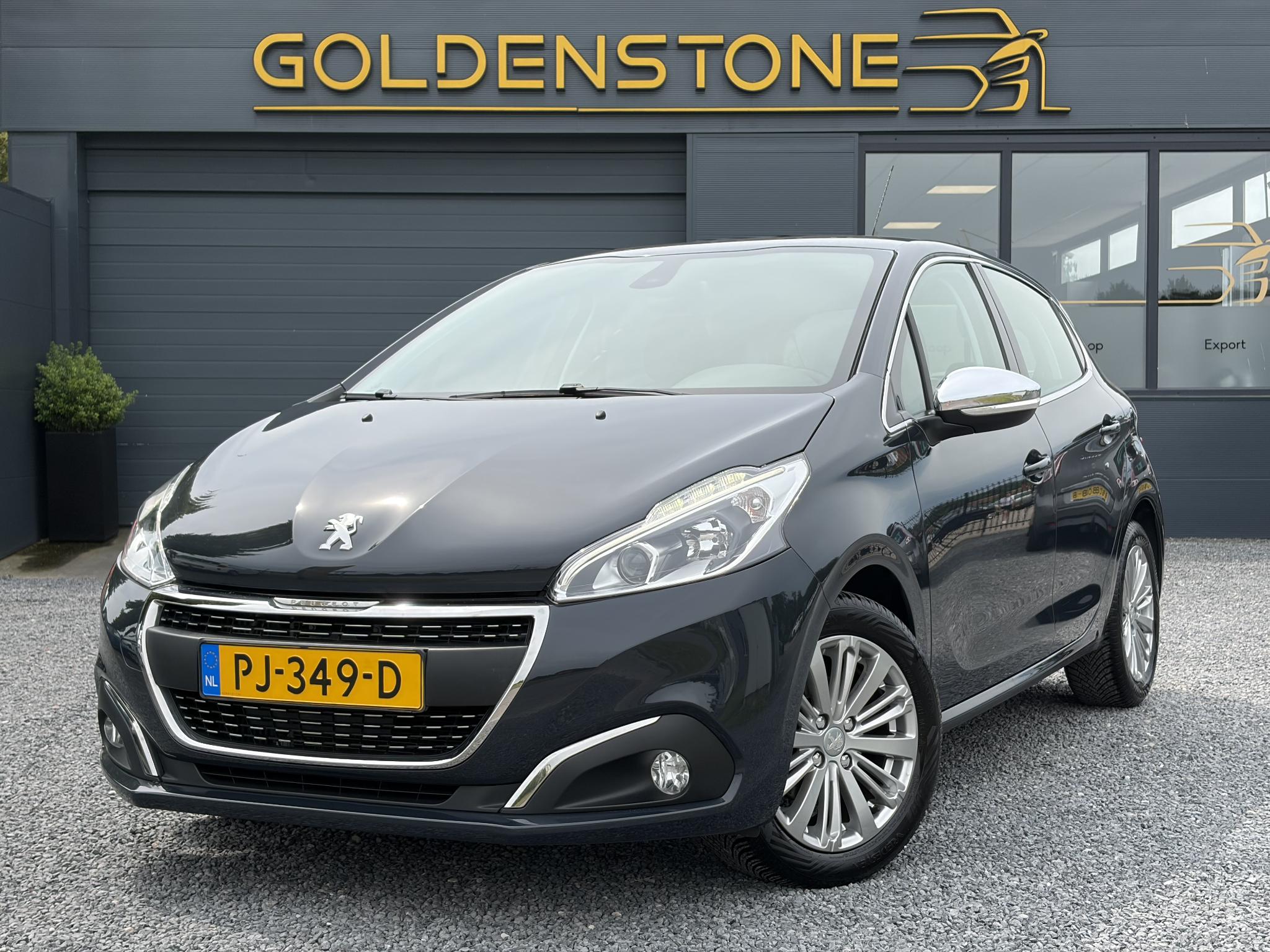 Peugeot 208 1.2 PureTech Allure 2017 - voorkant