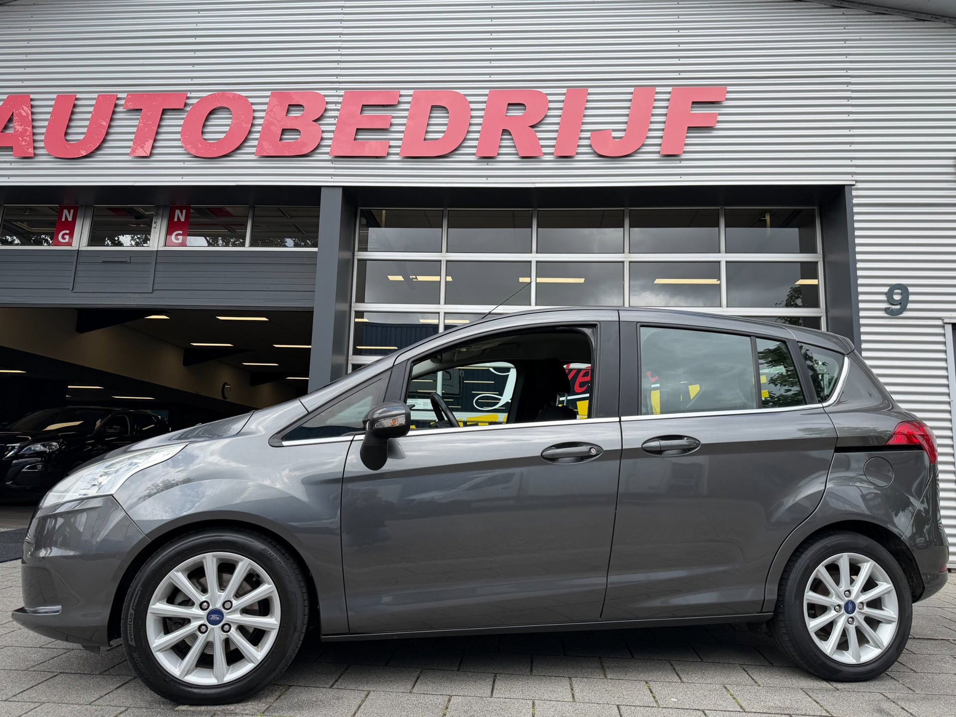 Foto van Ford B-max