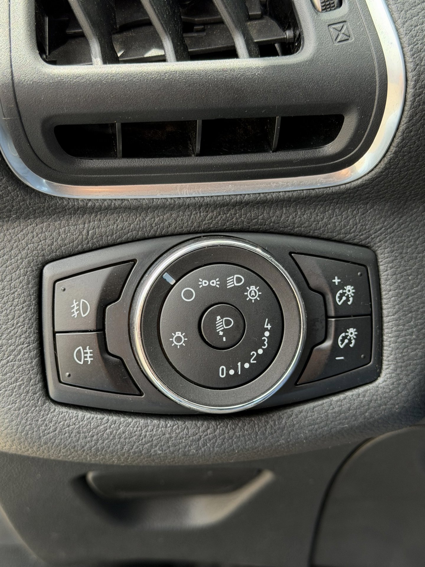 Foto van Ford B-max