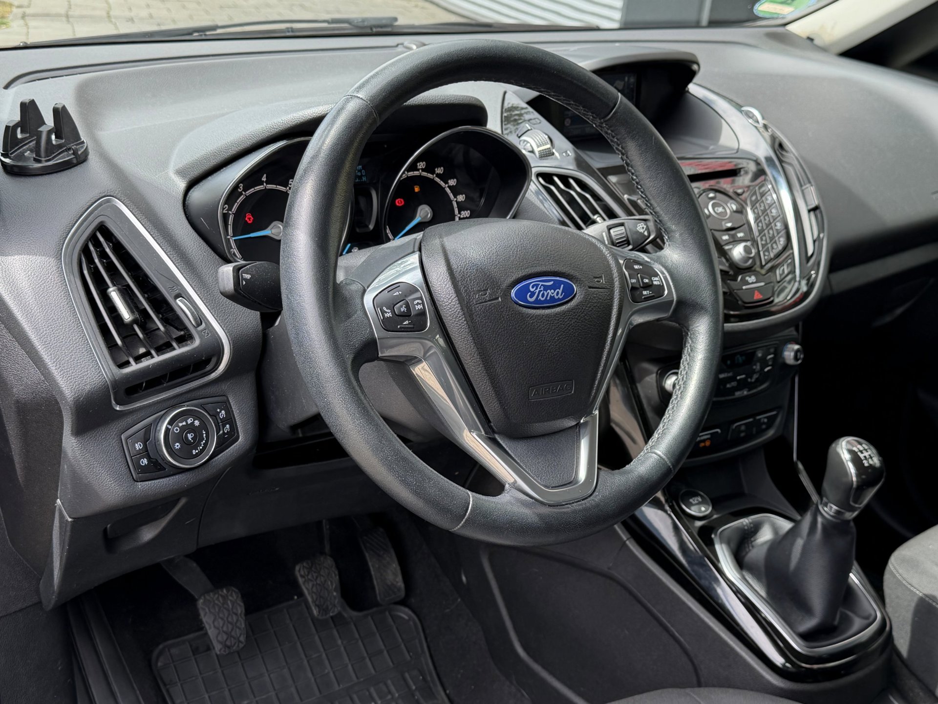 Foto van Ford B-max