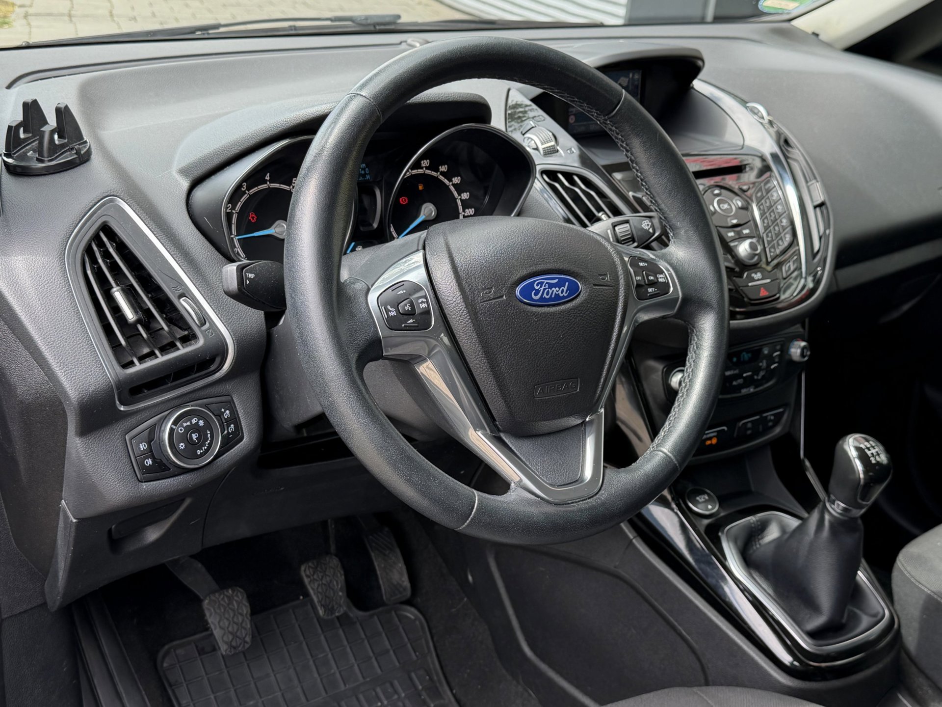 Foto van Ford B-max